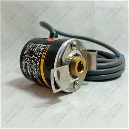 1024PPR Omron E6H-CWZ6C Rotary Encoder 5 24VDC in Pakistan