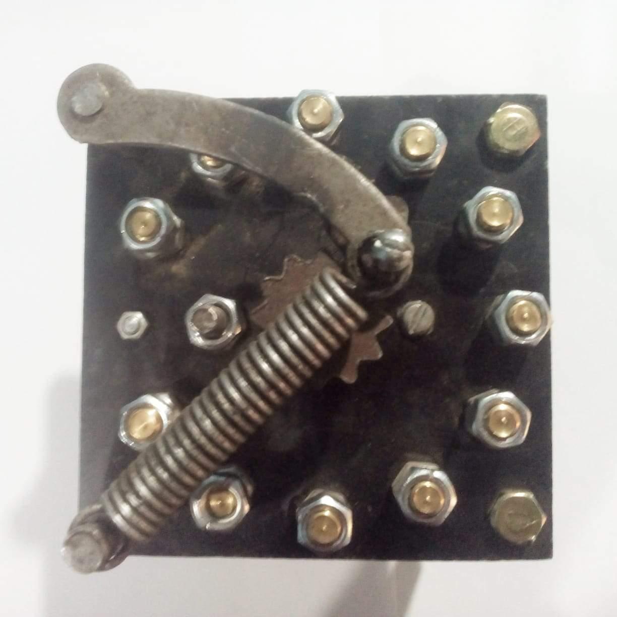 Voltage Regulater Machine - industryparts.pk