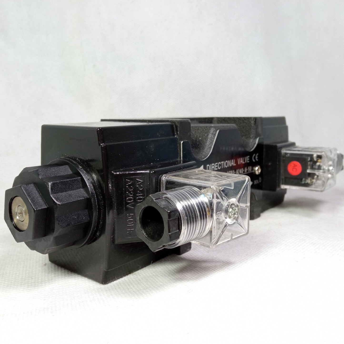 DSG-03 Series Solenoid Operated Directional Valves in Pakistan - industryparts.pk
