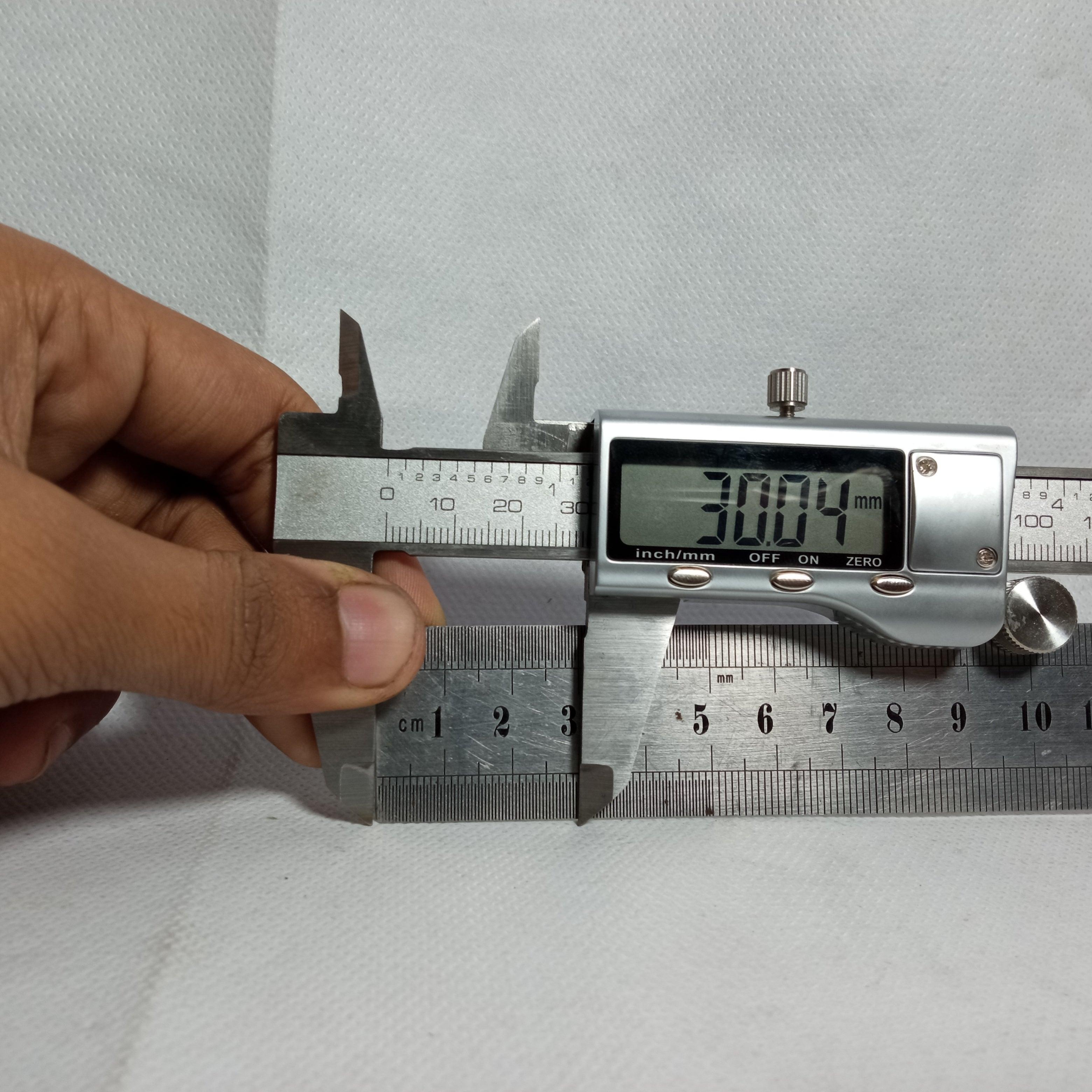 Metal 6 Inch 150mm Stainless Steel Digital Vernier Caliper in Pakistan - industryparts.pk