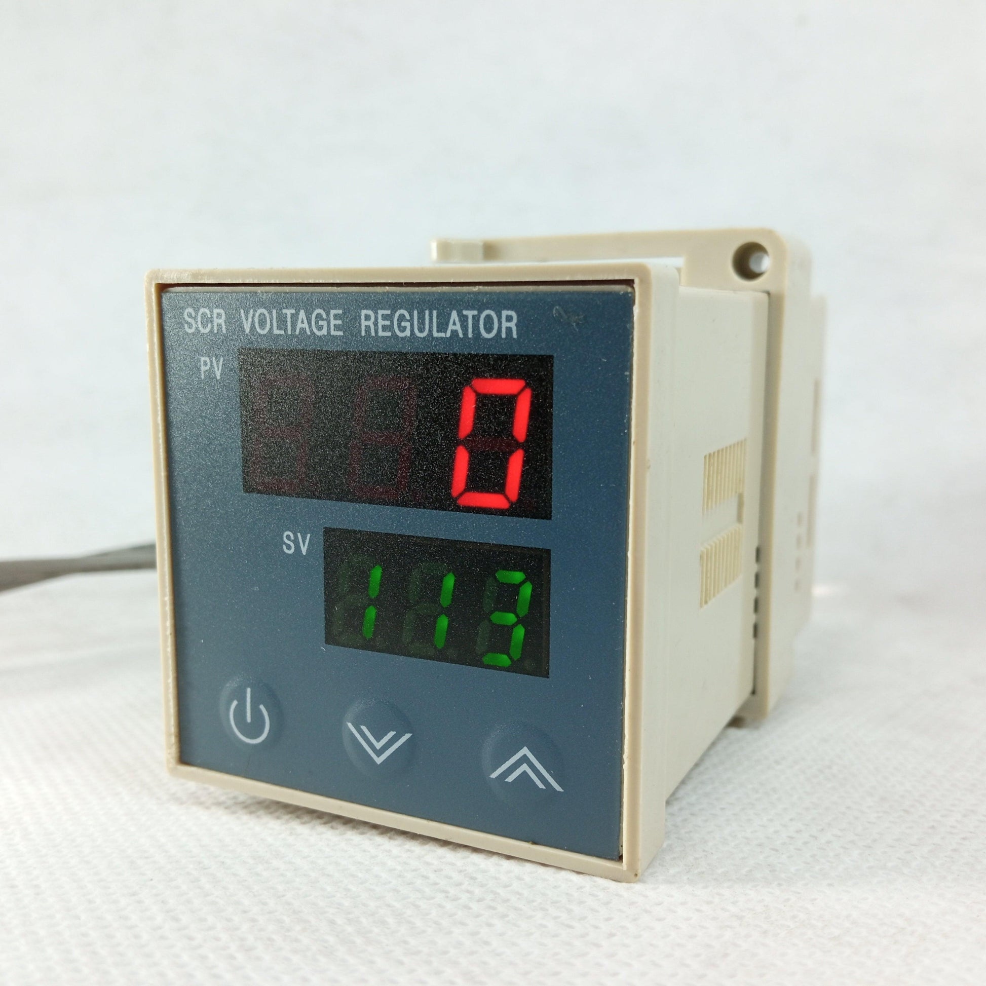 SCR-100 SCR Voltage Regulator in Pakistan - industryparts.pk