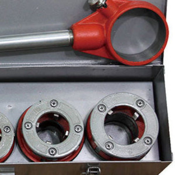 12R Manual Ratchet Pipe Threader (1/2"-2") in Pakistan