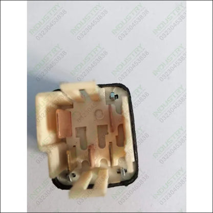 12V 5 Pins For Toyota COROLLA GS300 LS400 90987-04002 9098704002 in pakistan - industryparts.pk