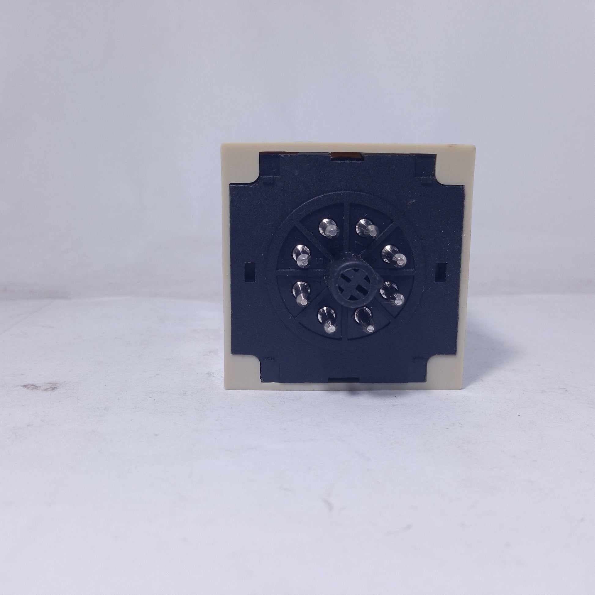 Fuji Electric on-delay timer (china made ) MS4SA in Pakistan - industryparts.pk
