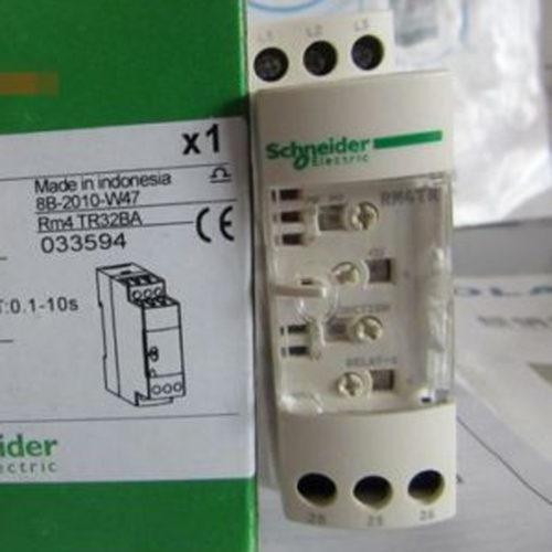 RM4TR32 Schneider phase failure Relay - industryparts.pk