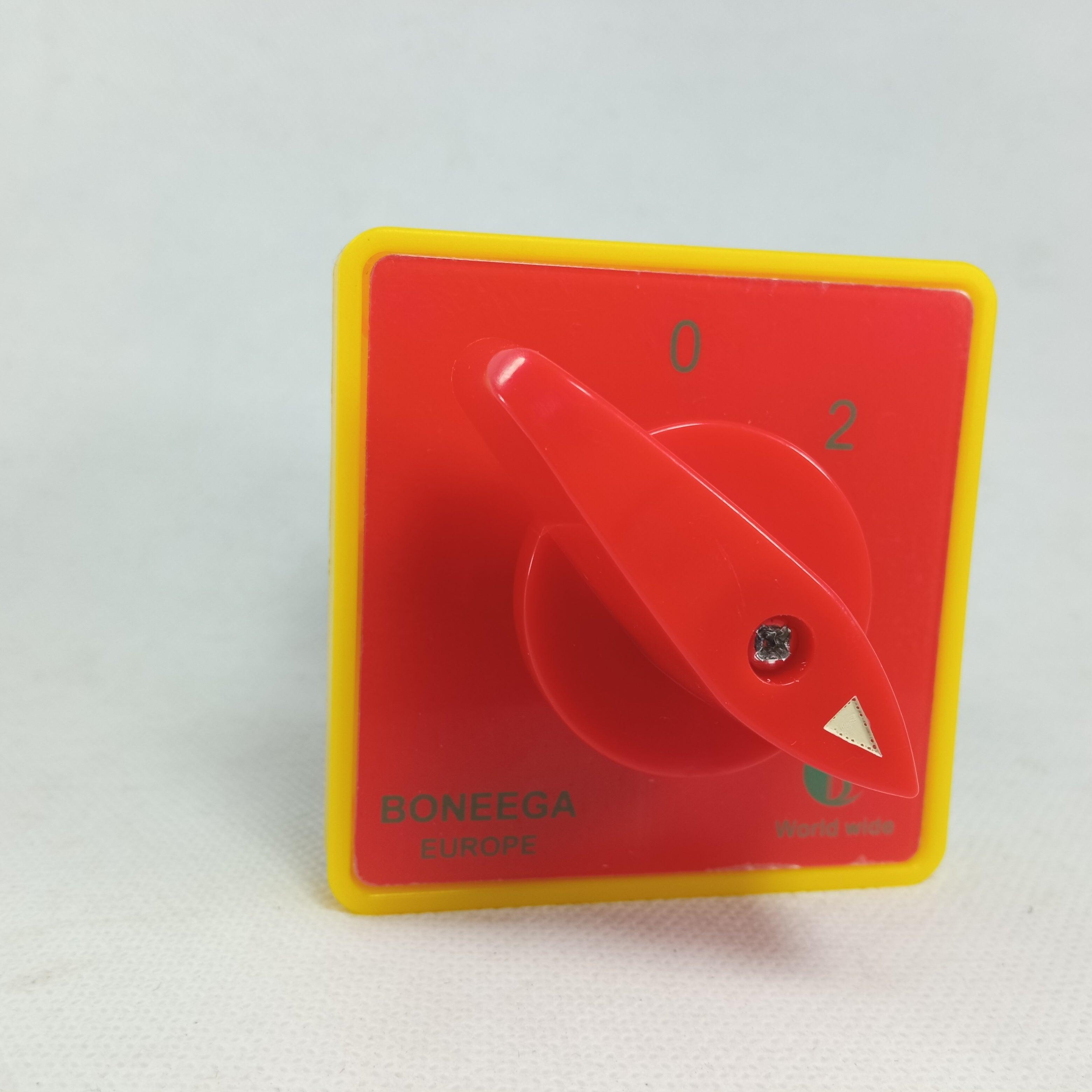 Boneega Rotary Changeover Switch 2 3 4 Pole 1-0-2 in Pakistan - industryparts.pk