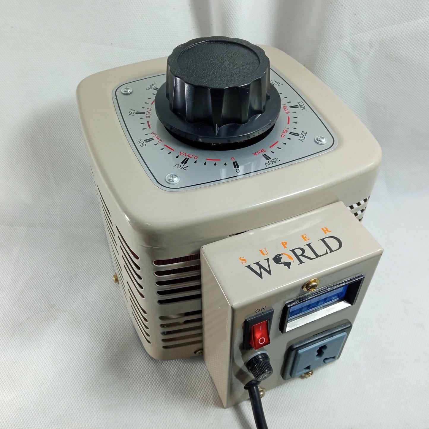 8amp Single Phase Ac 2kVA Voltage Regulators Variable Transformer Variac in Pakistan - industryparts.pk