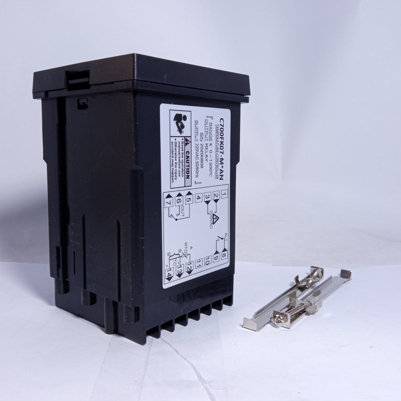 RKC Temperature Controller REX-C700FK07-M * AN in Pakistan