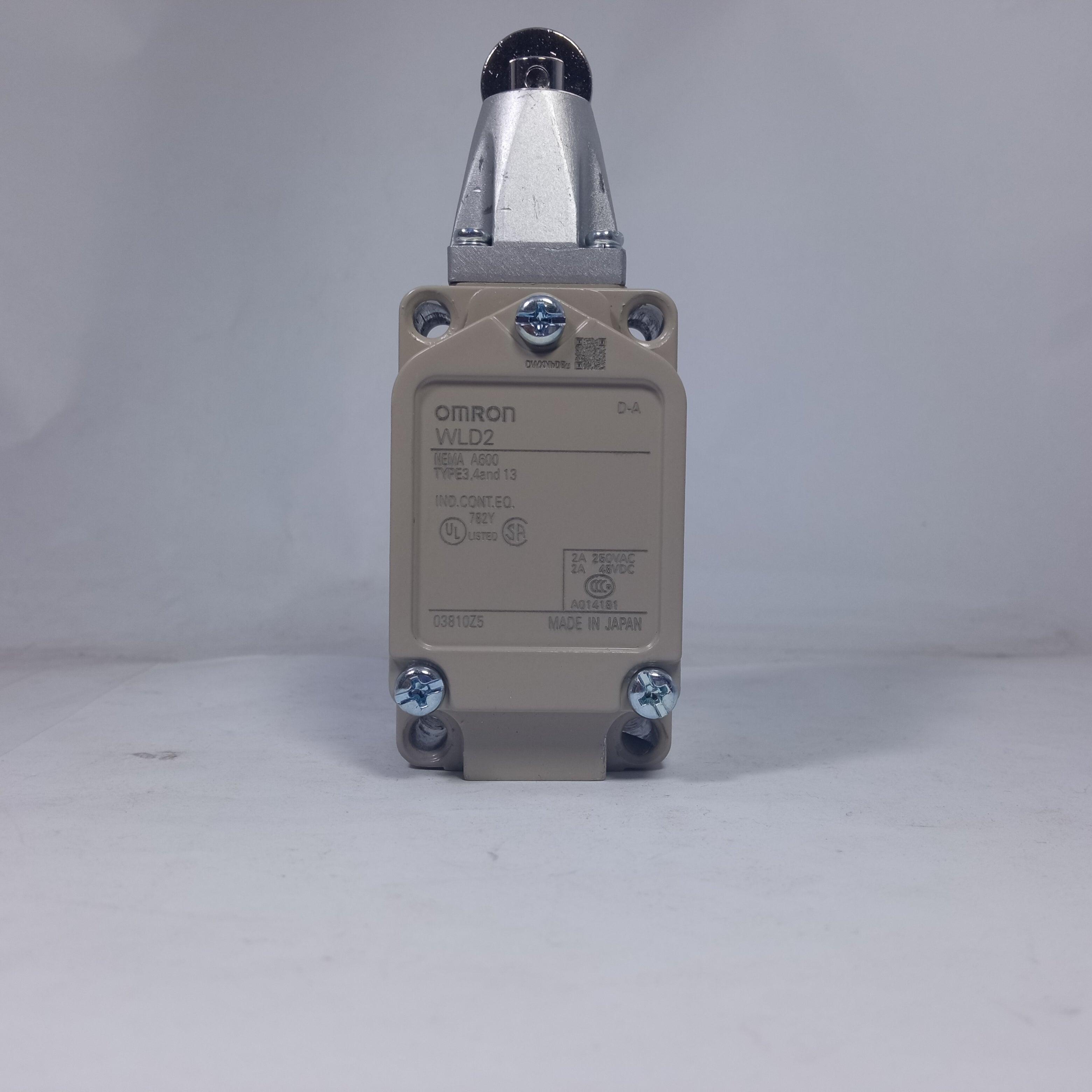 6amps WLD2 Omron Limit Switches in Pakistan - industryparts.pk