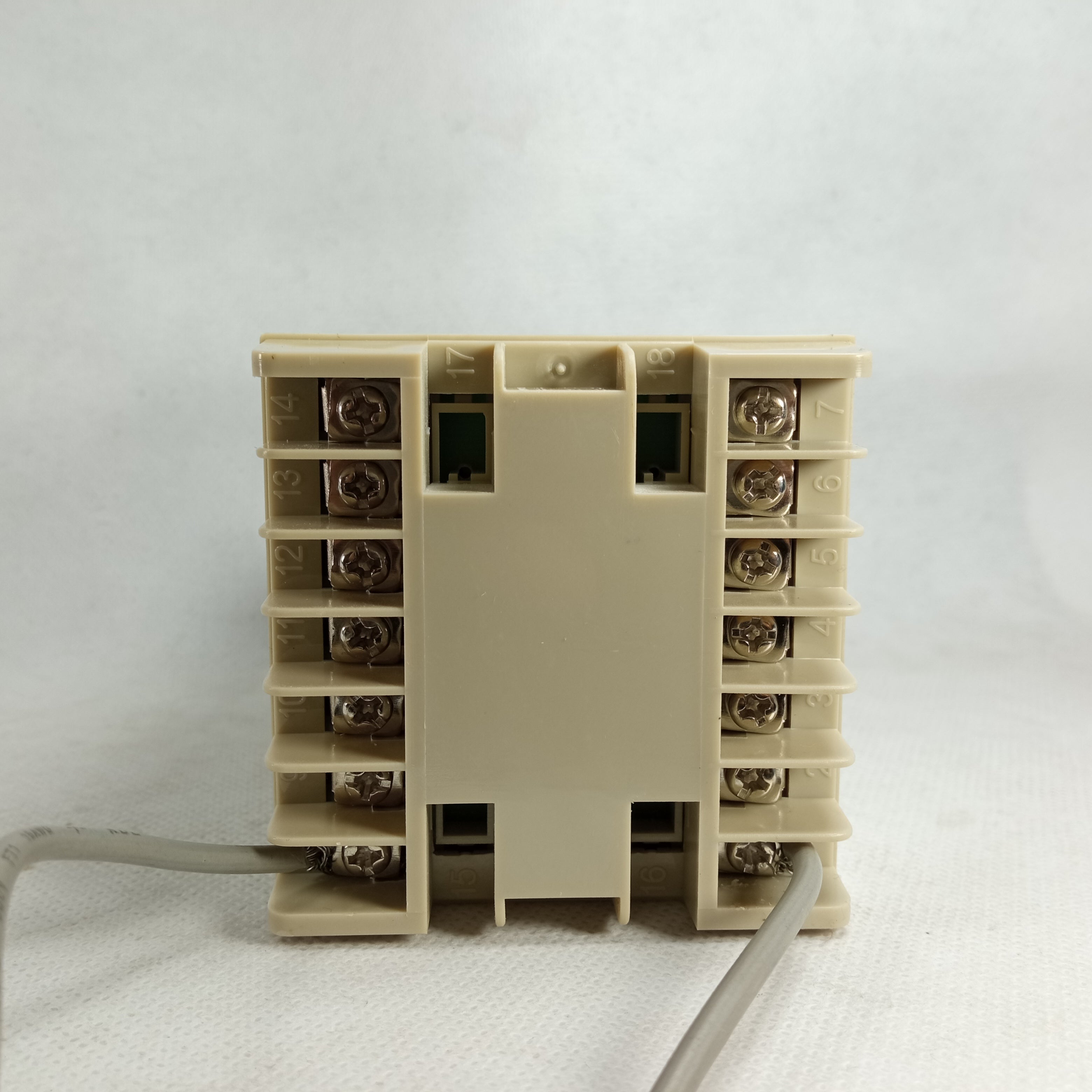 Preset Counter Timer FX4 in Pakistan - industryparts.pk