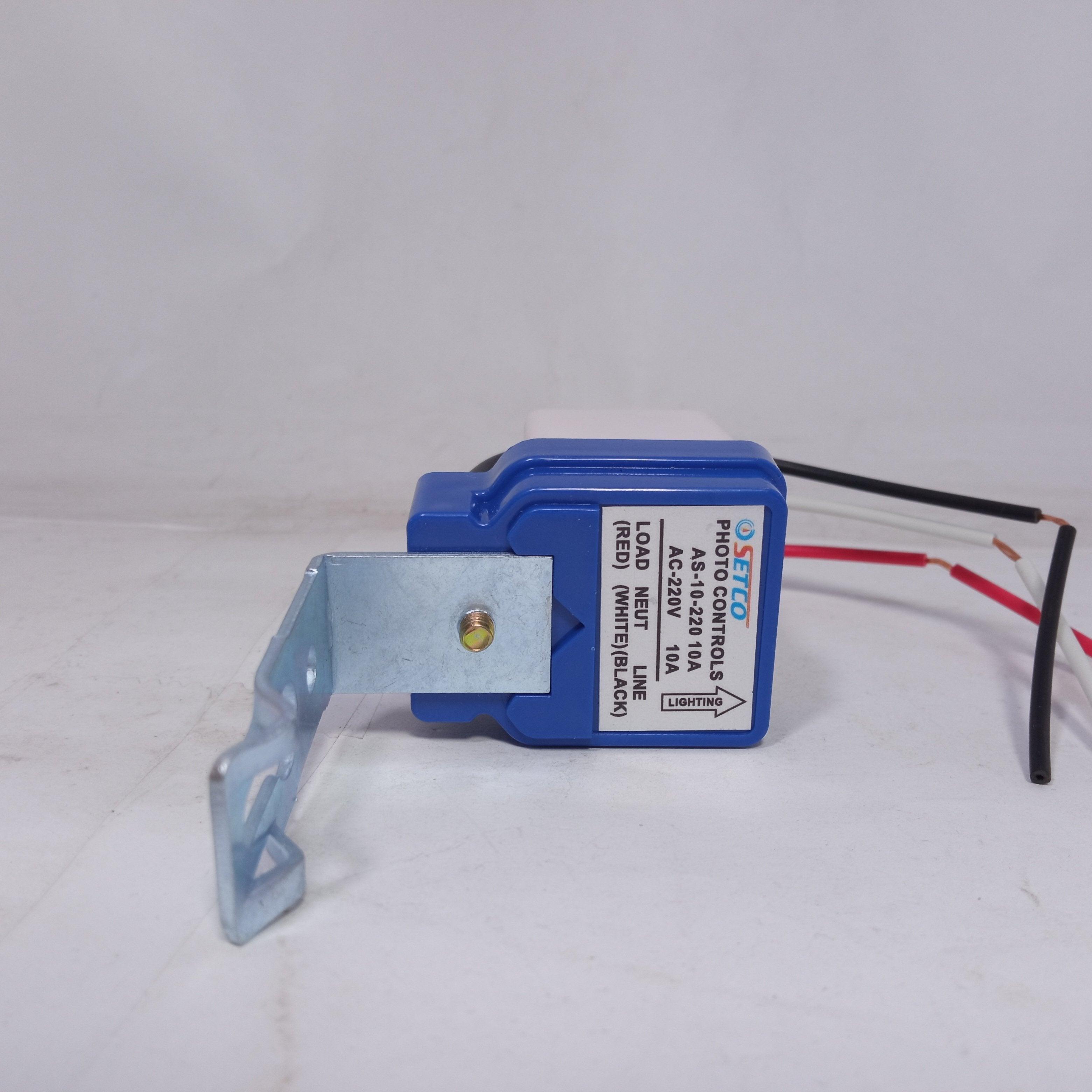 SETCO AS-10 10A Photo Switch Sensor Sun Switch Auto On Off in Pakistan - industryparts.pk