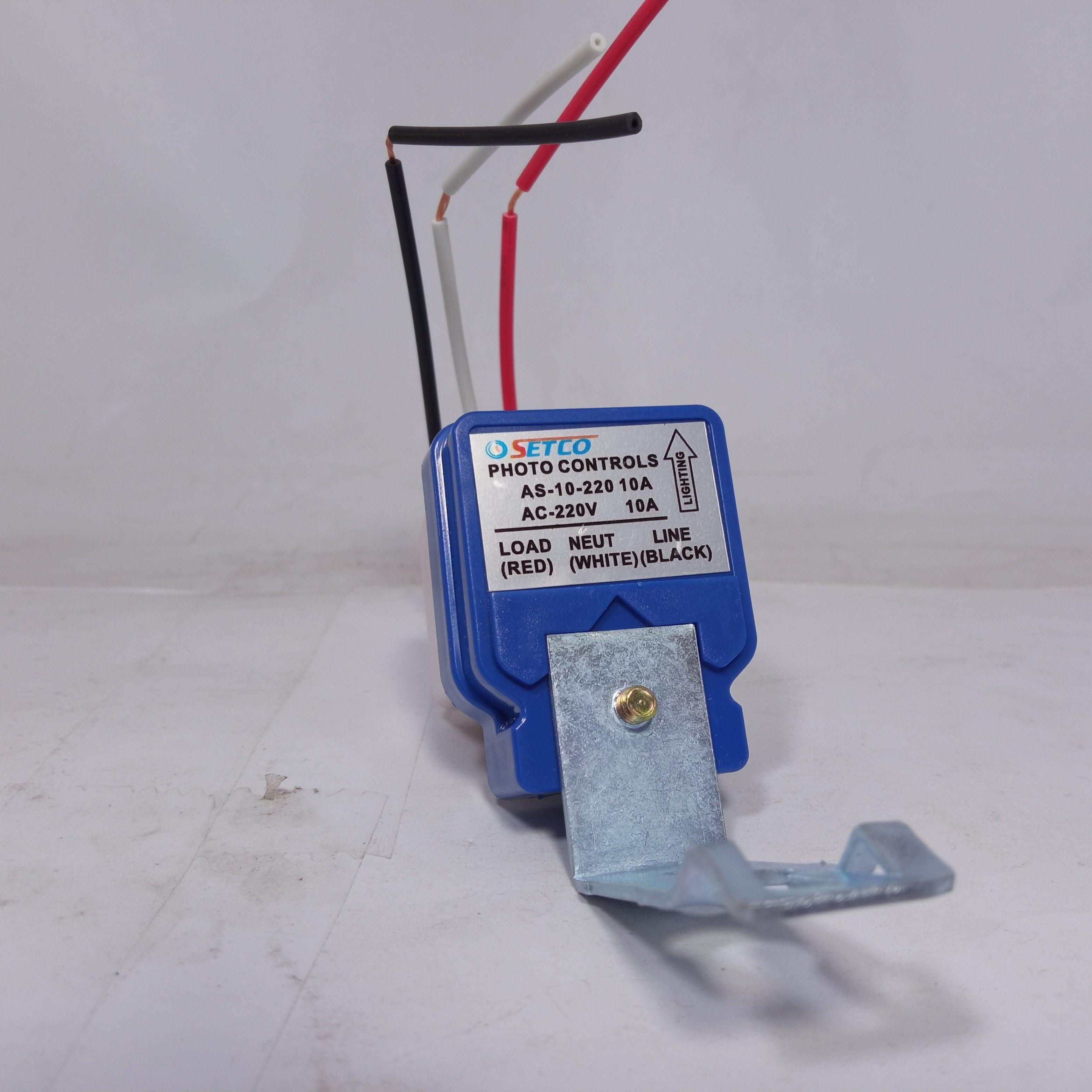 SETCO AS-10 10A Photo Switch Sensor Sun Switch Auto On Off in Pakistan - industryparts.pk