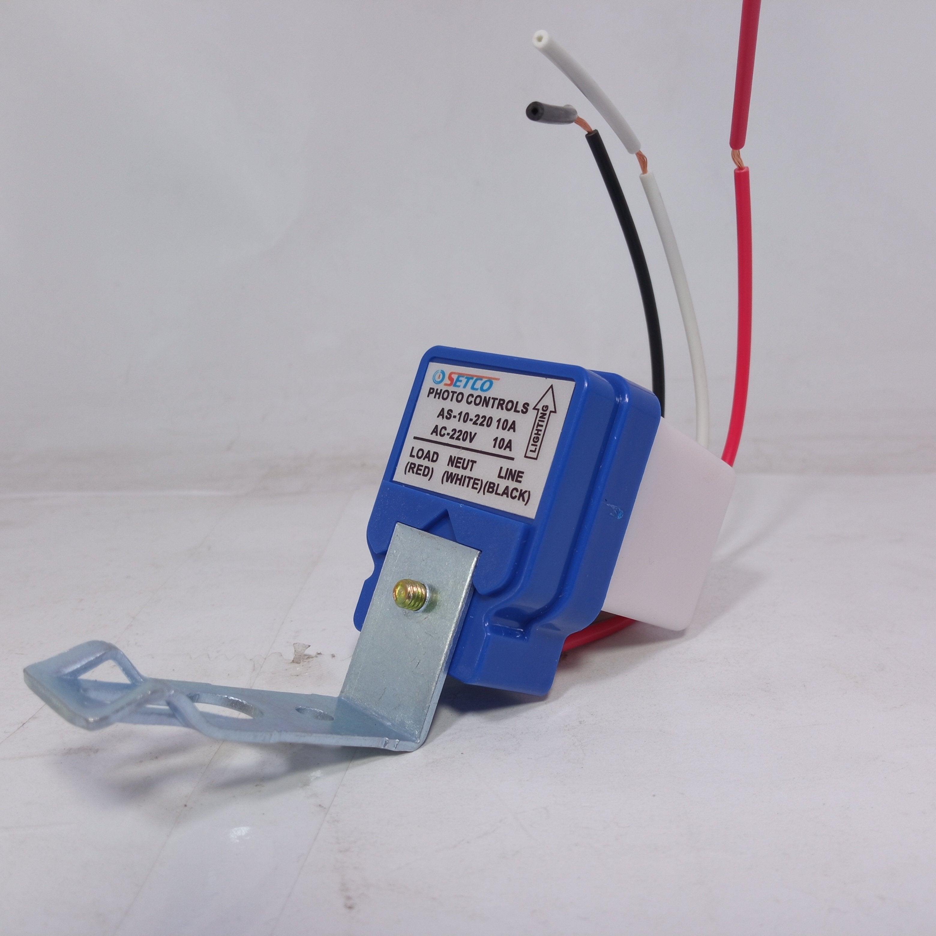 SETCO AS-10 10A Photo Switch Sensor Sun Switch Auto On Off in Pakistan - industryparts.pk