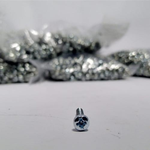 Pan Head Screw (1000 pcs) IRON - industryparts.pk