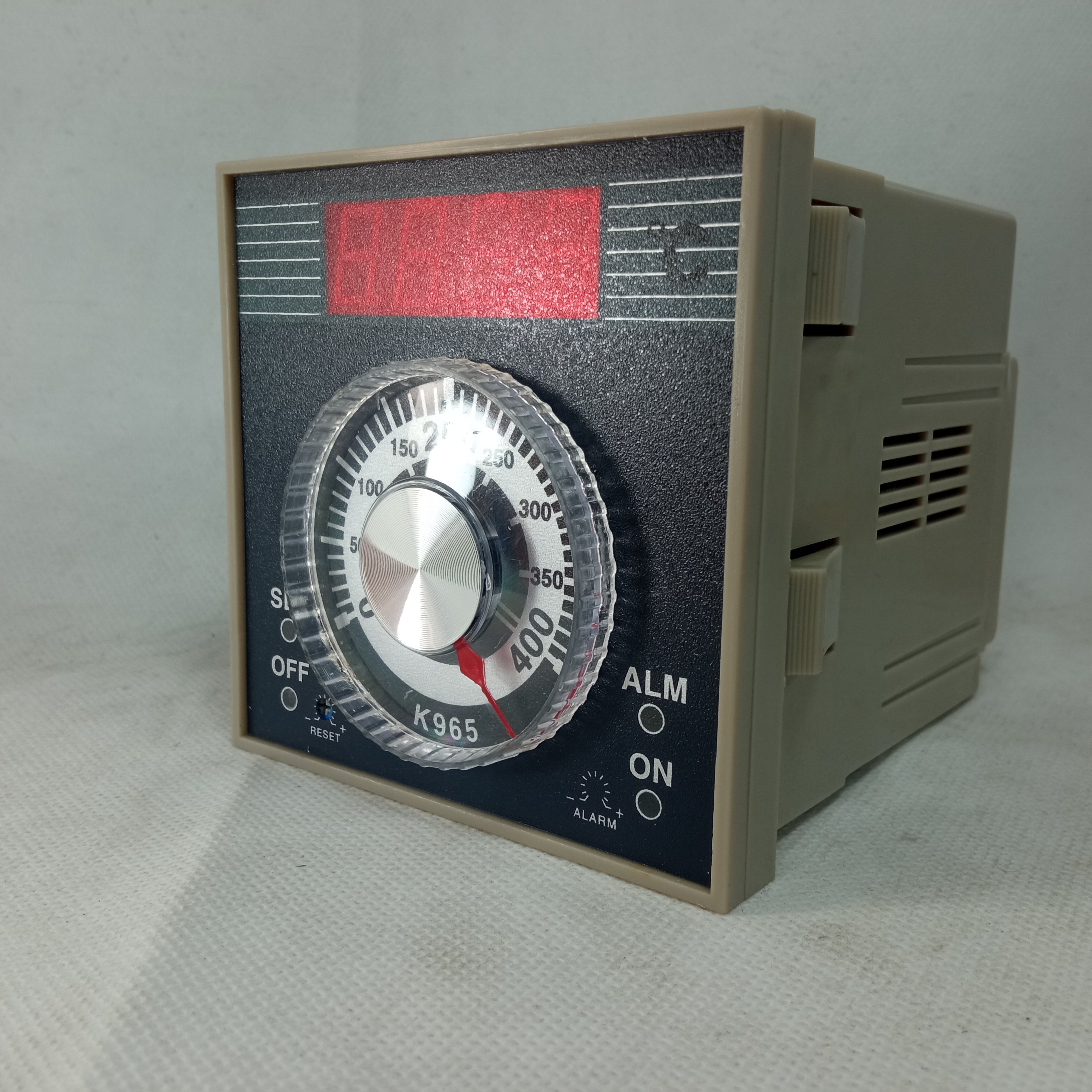 Intelligence Digital Temperature Controller For Oven JKN K965 in Pakistan - industryparts.pk