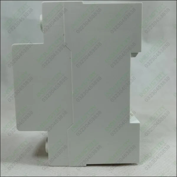 40A 220V Adjustable Over/Under Voltage and Current Protection Relay