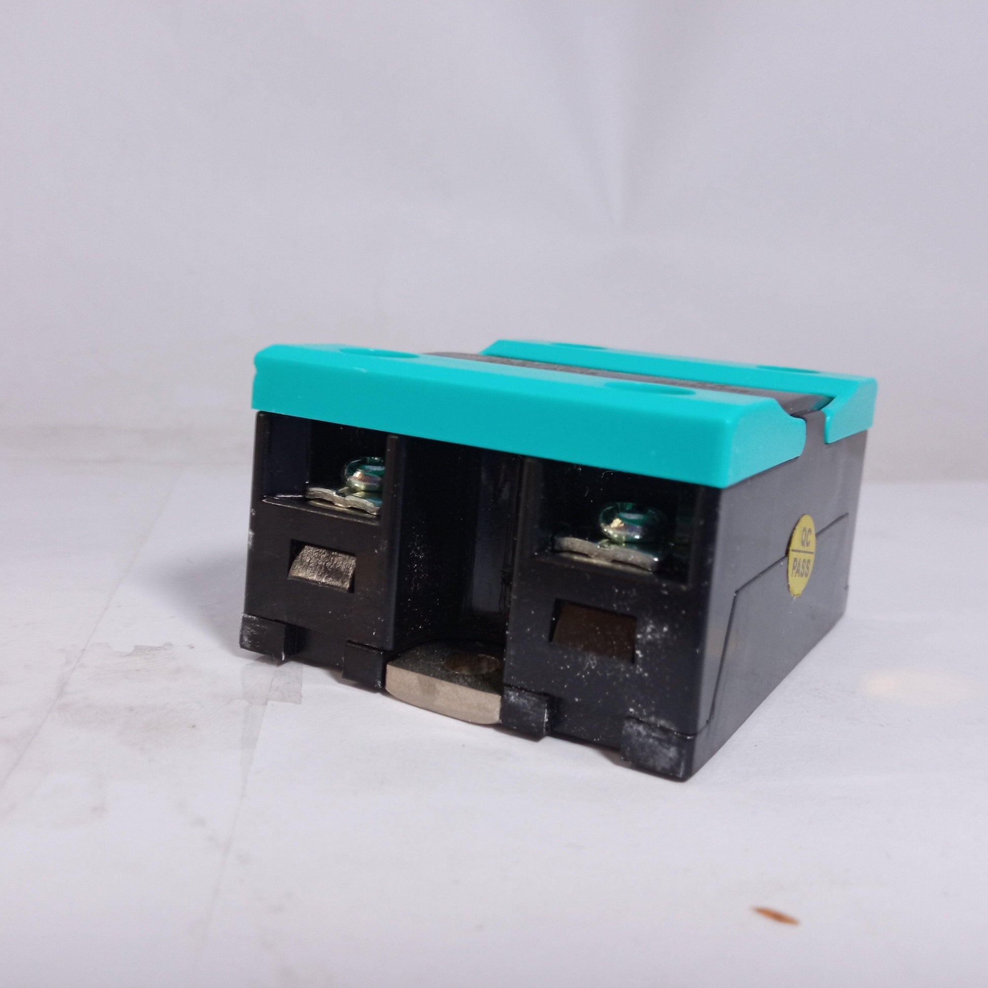 SSR-40VD Solid State Voltage Regulator Tense in Pakistan - industryparts.pk