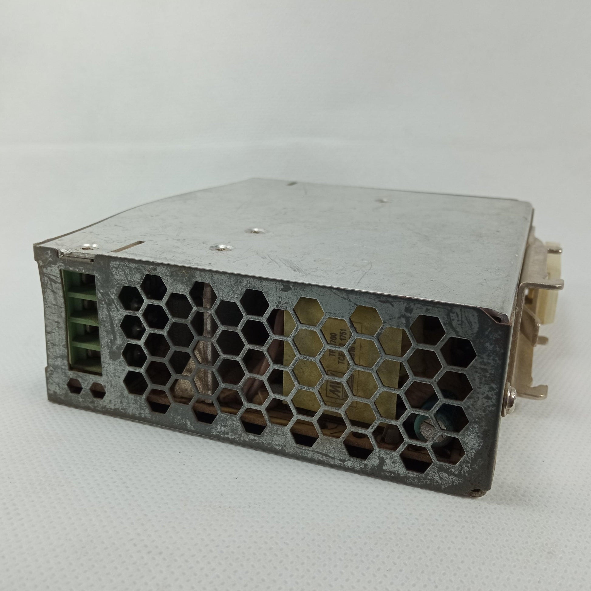 Mean Well EDR-120-24 Power Supply in Pakistan - industryparts.pk
