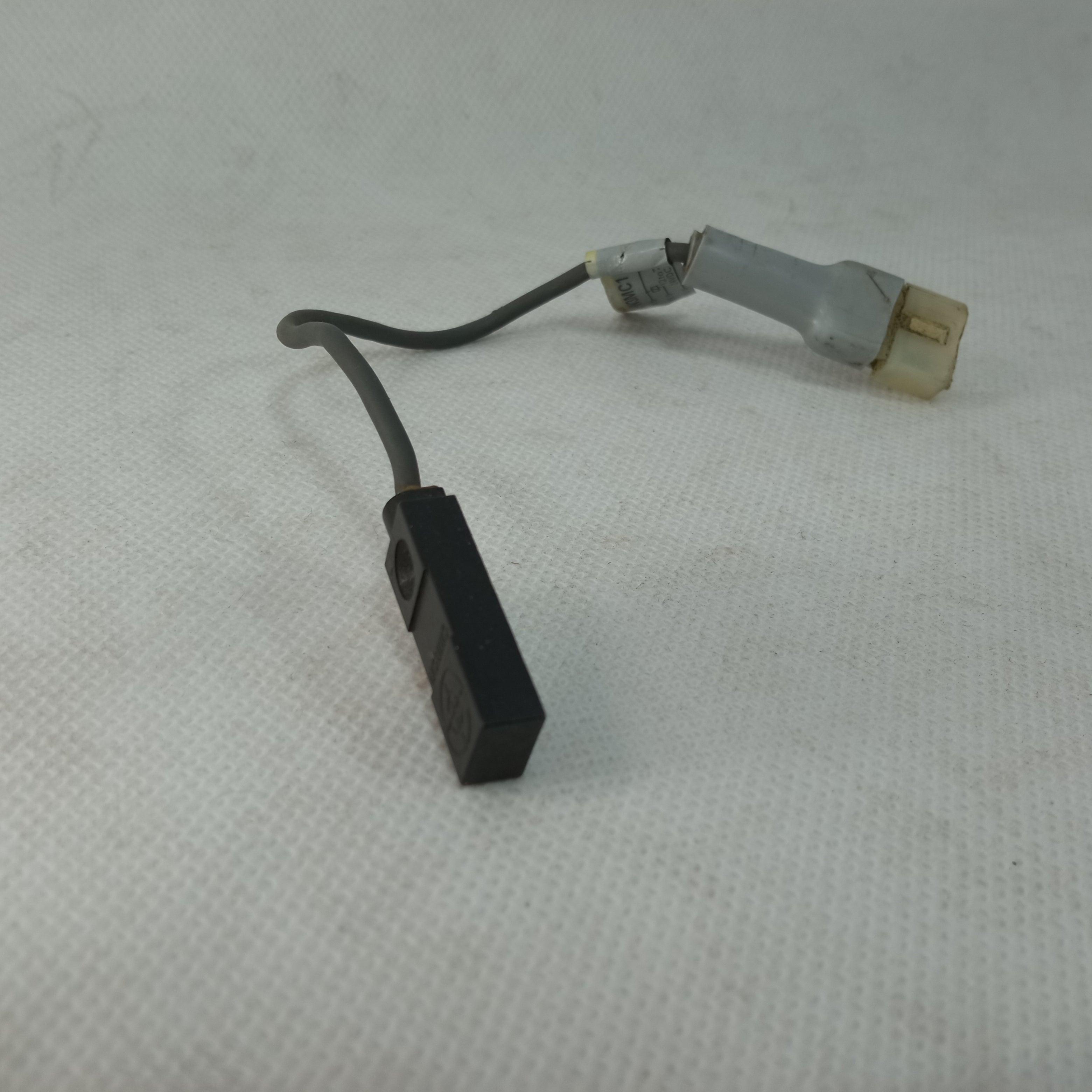 Omron Proximity Switch Sensor TL-W3MC1 in Pakistan - industryparts.pk