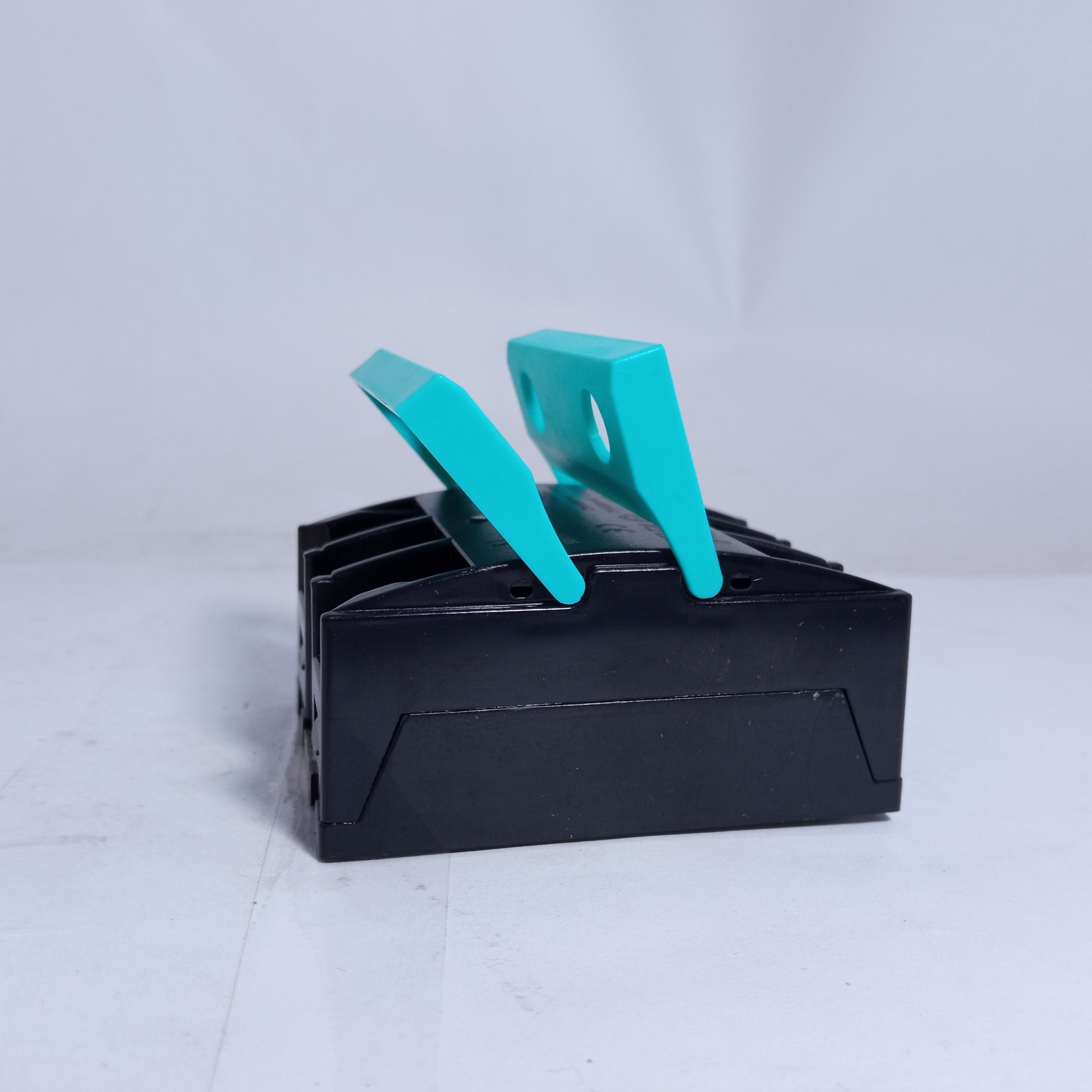 Solid State Relay SSR-40AA AC in AC out  Tense in Pakistan - industryparts.pk