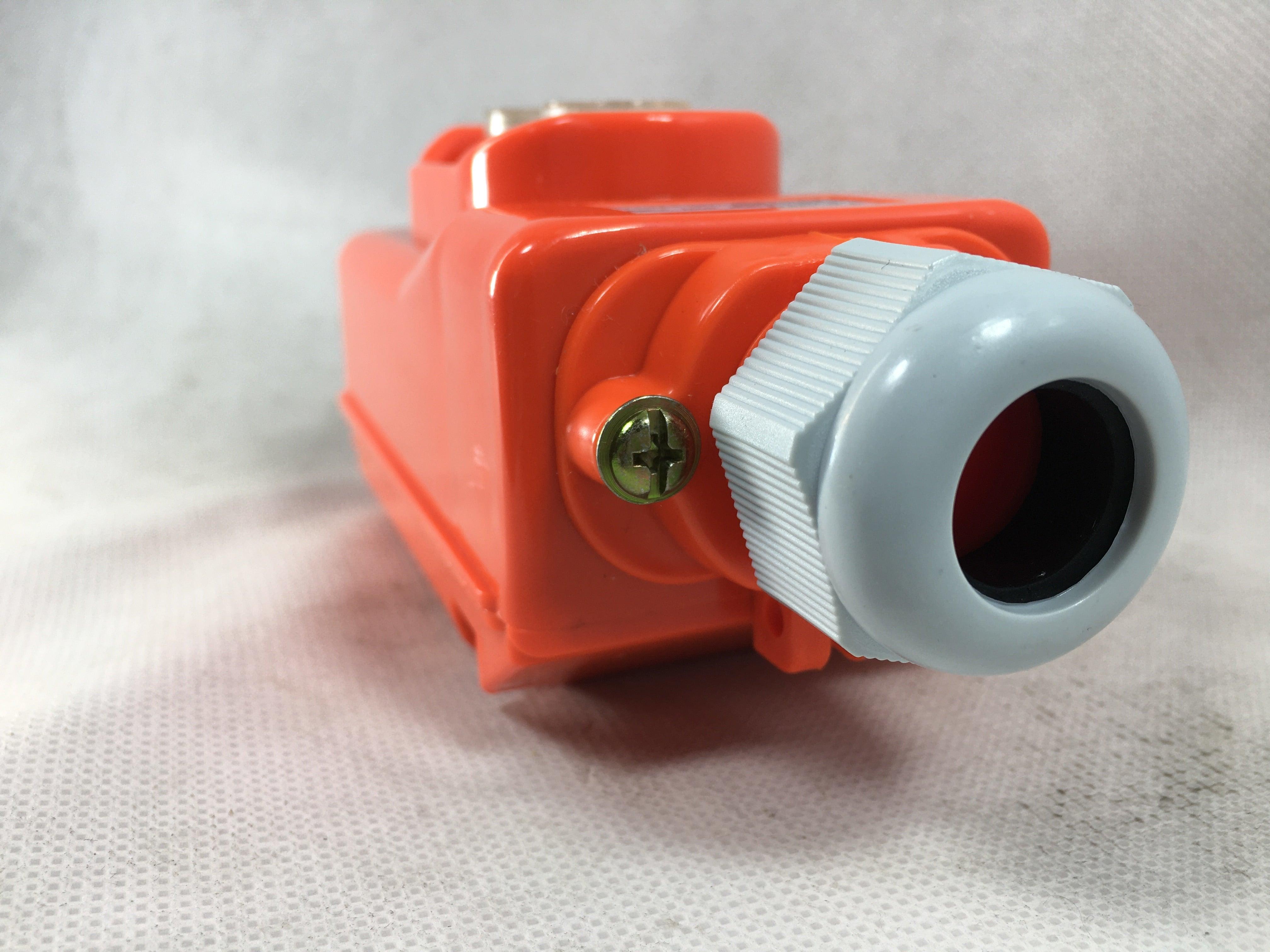 COP-21 AC250V UP-DOWN Two Push Button Crane Hoist Switch Rainproof in Pakistan - industryparts.pk