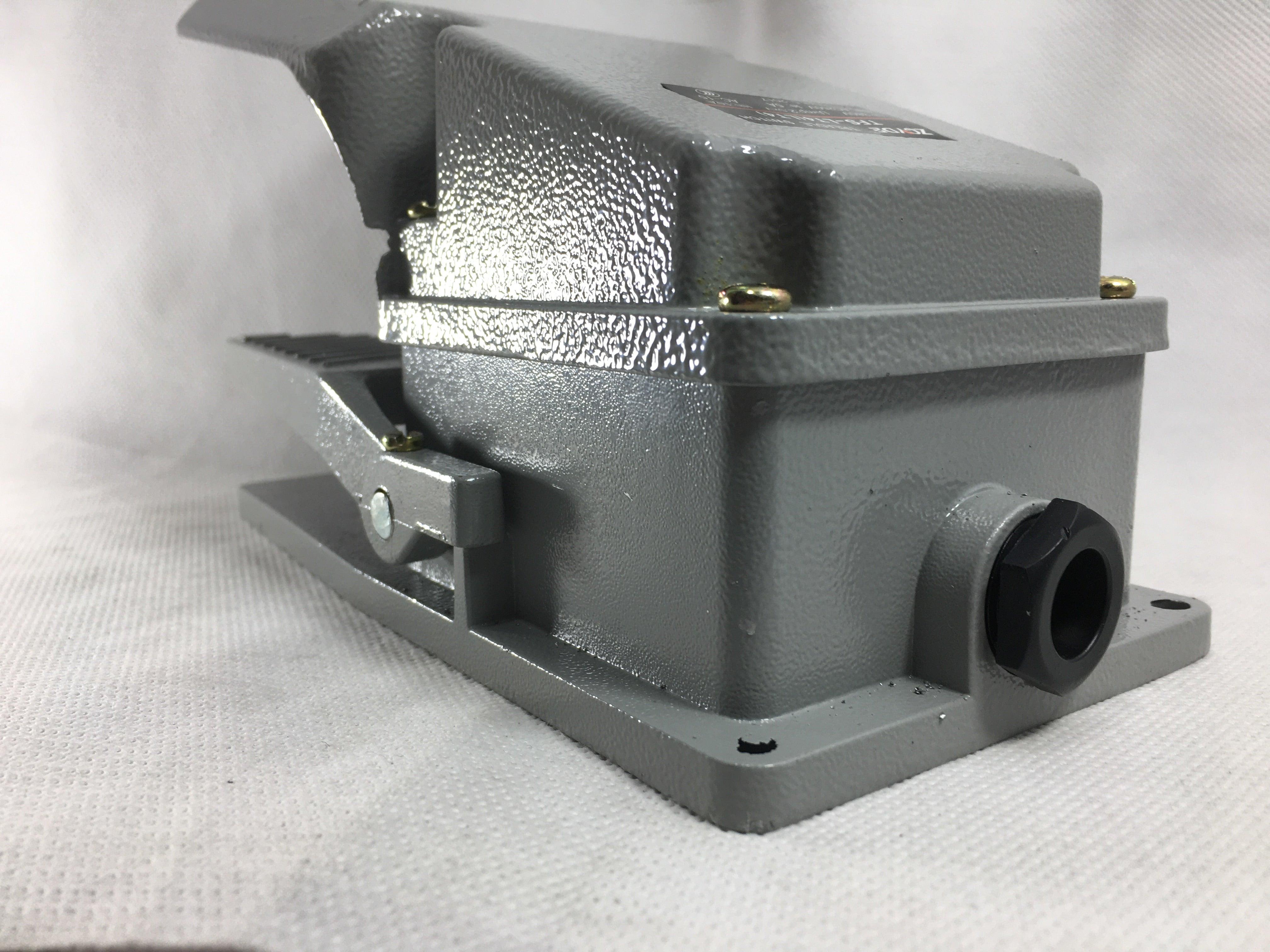 LT4 Foot Switch Pedal 10A 220V-380V AC in Pakistan - industryparts.pk