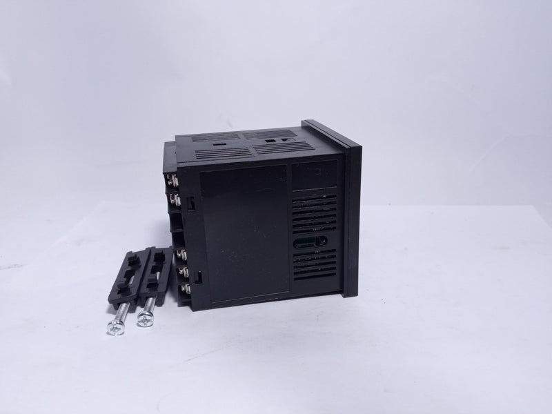CH702 Digital Display PID Intelligent Temperature Controller - industryparts.pk