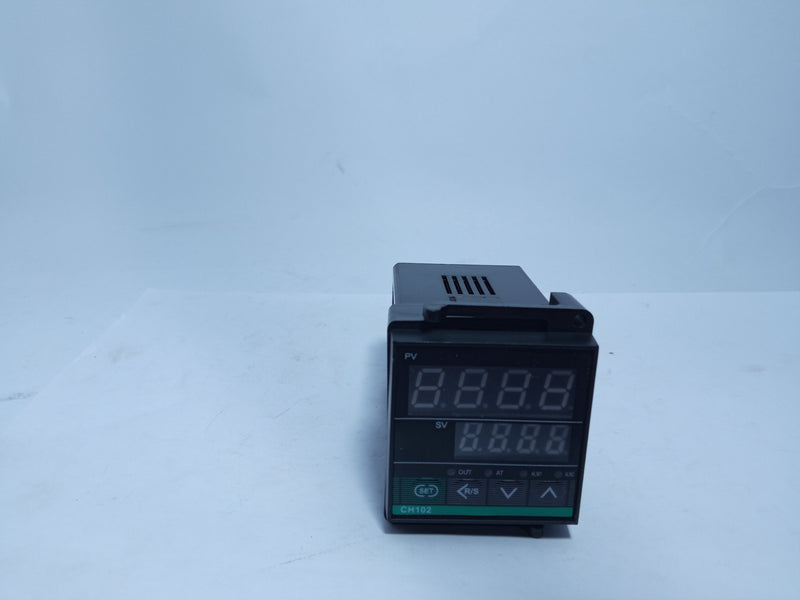CH102 Digital Display PID Intelligent Temperature Controller in Pakistan - industryparts.pk