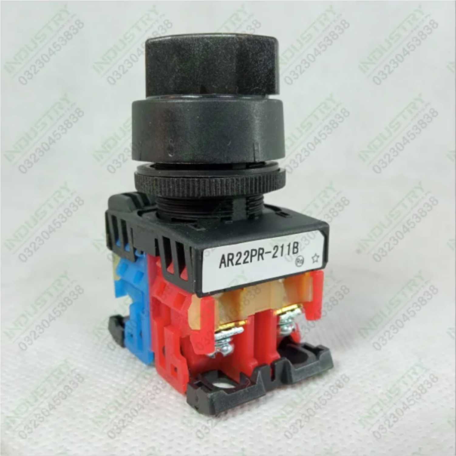 AR22PR-221B Fuji Selector Switch in Pakistan