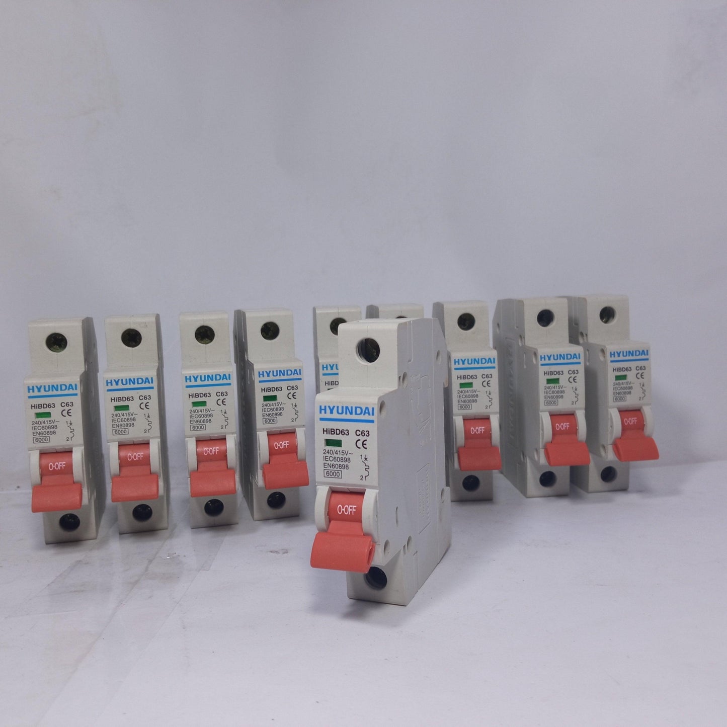 HYUNDAI Miniature Circuit Breaker EN60898 HIBD63 in Pakistan - industryparts.pk