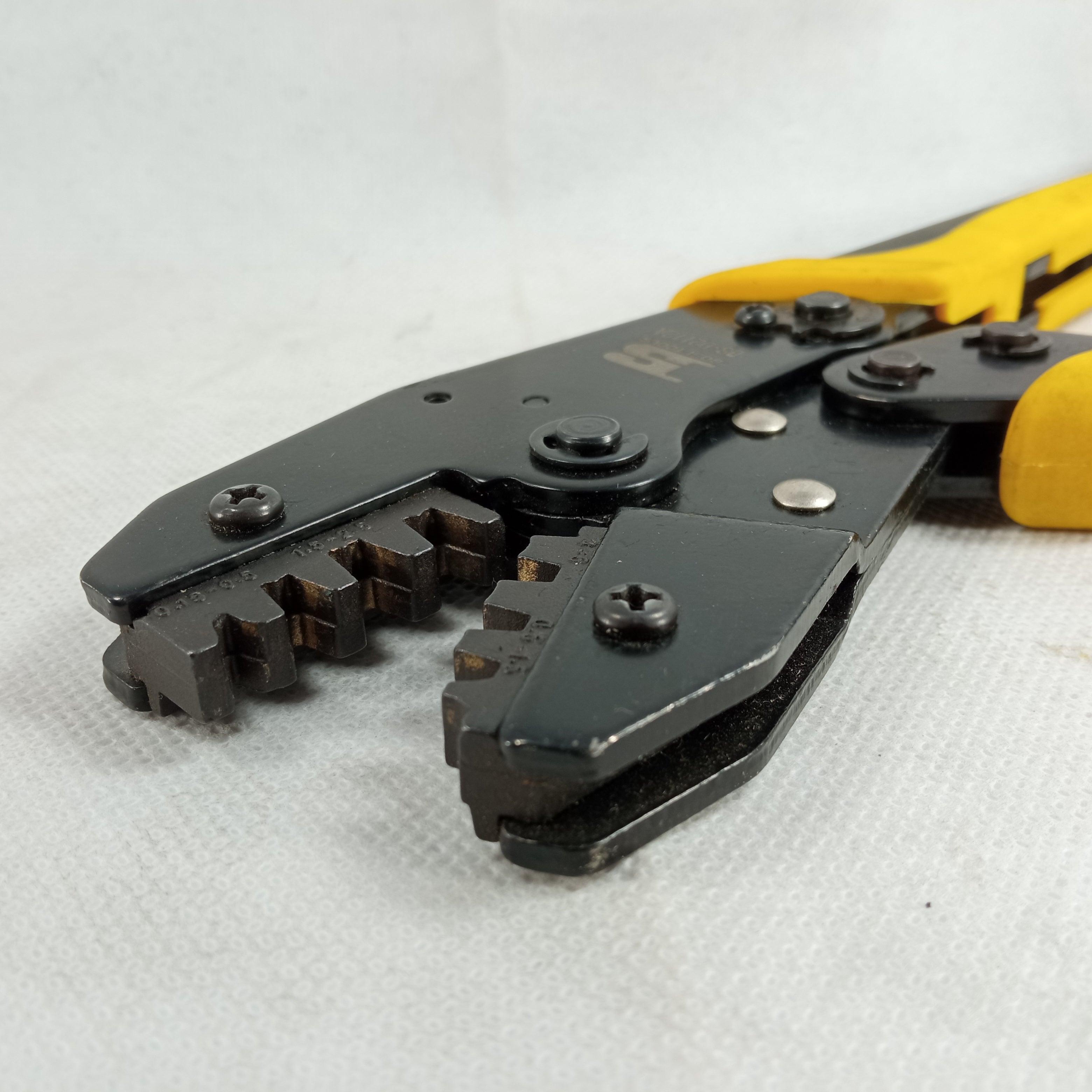 BOSI Hand Insulated Ratchet Terminal Crimping Plier BS-D2112A - industryparts.pk