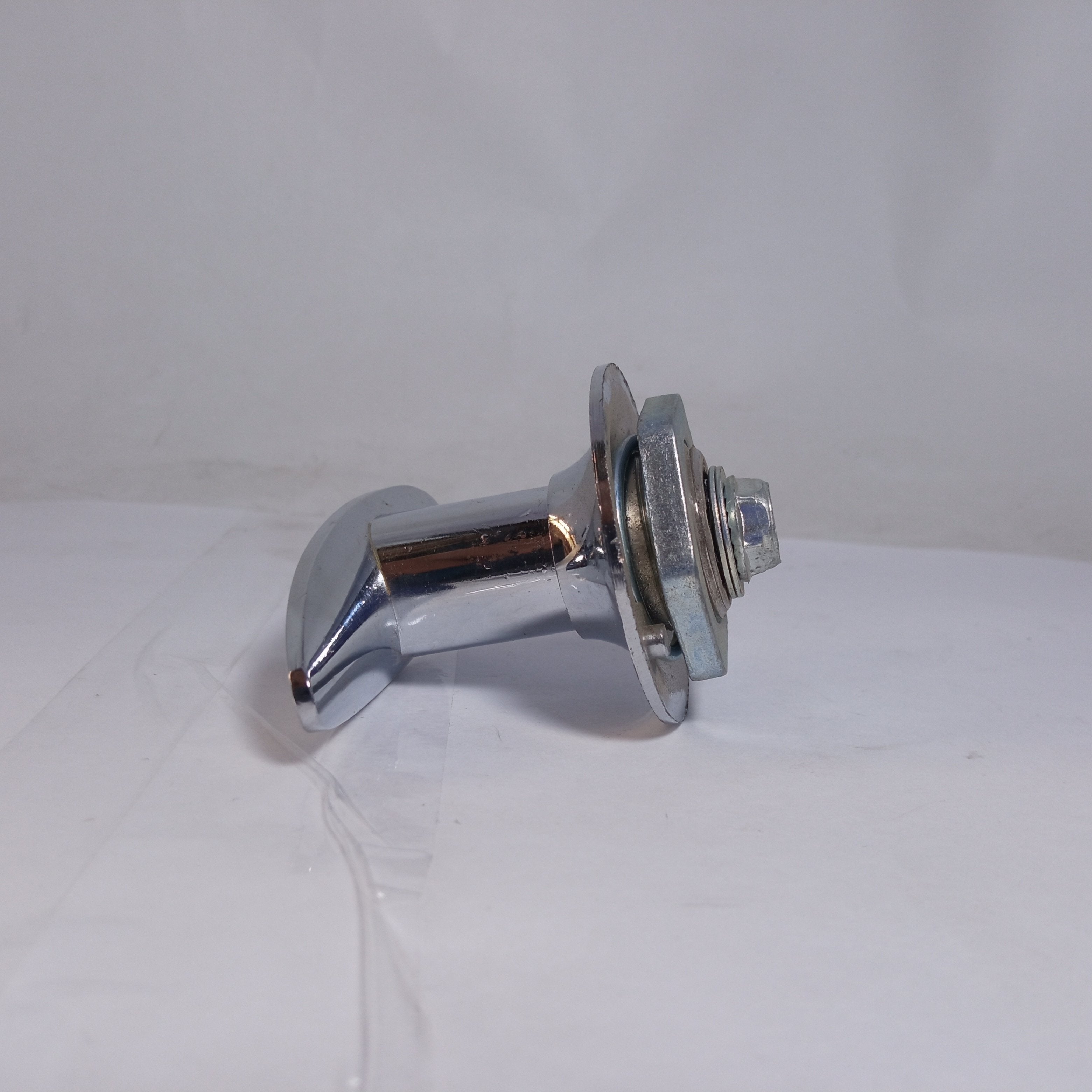 Kunci Panel lock handle in Pakistan