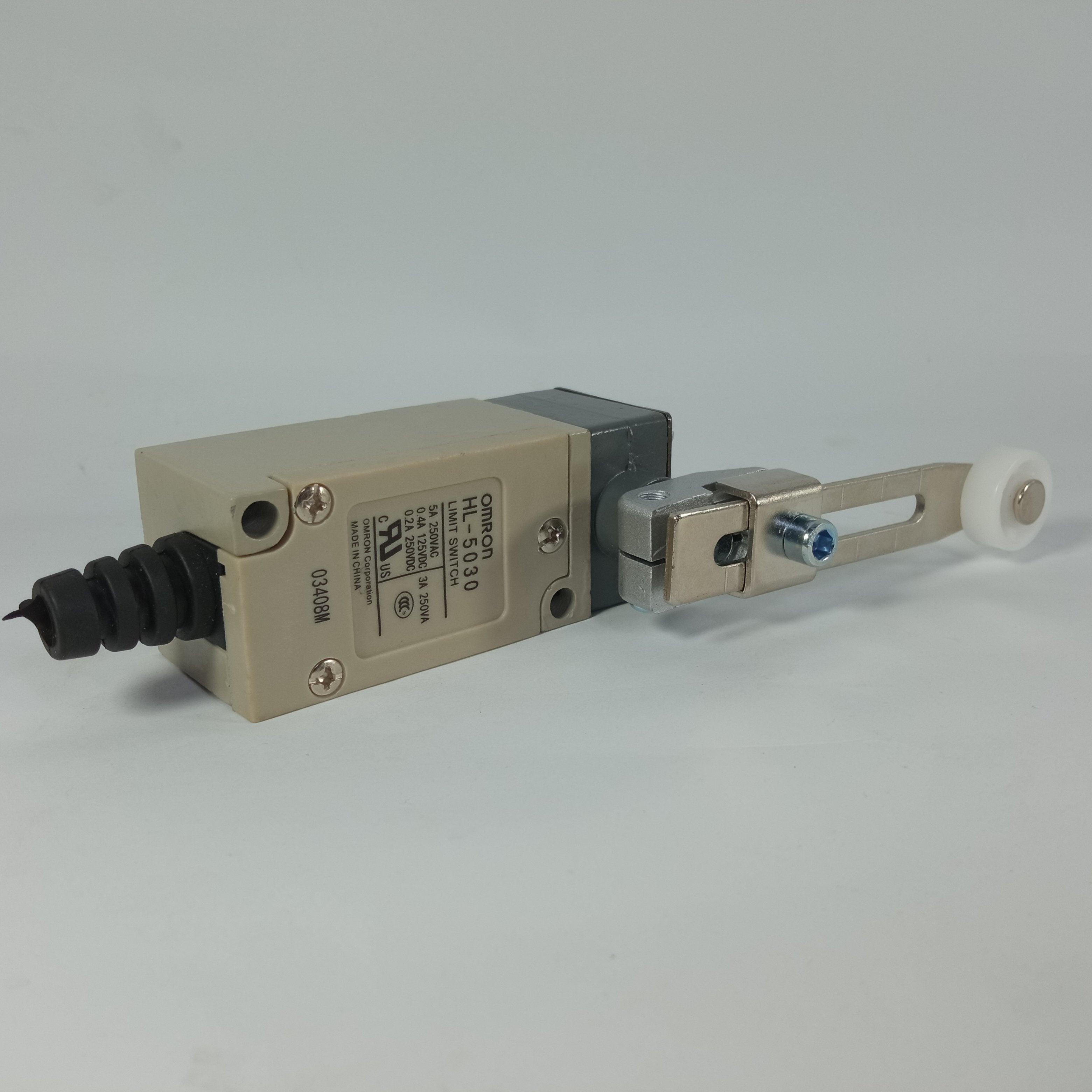 Omron HL-5030 Snap Action Limit Switch in Pakistan - industryparts.pk