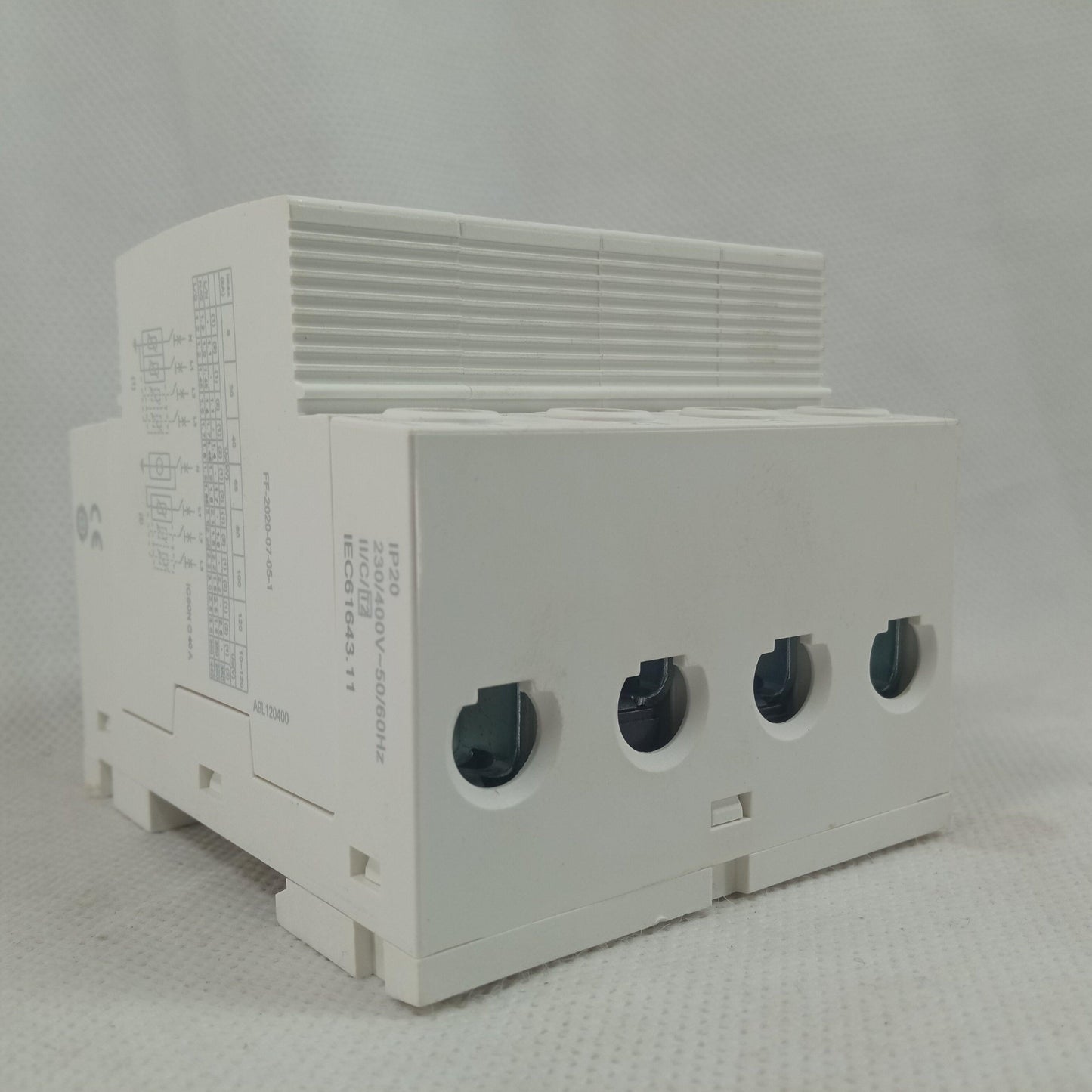 Schneider IPRU Surge Protection Device SPD 4 Pole AC 350V in Pakistan - industryparts.pk