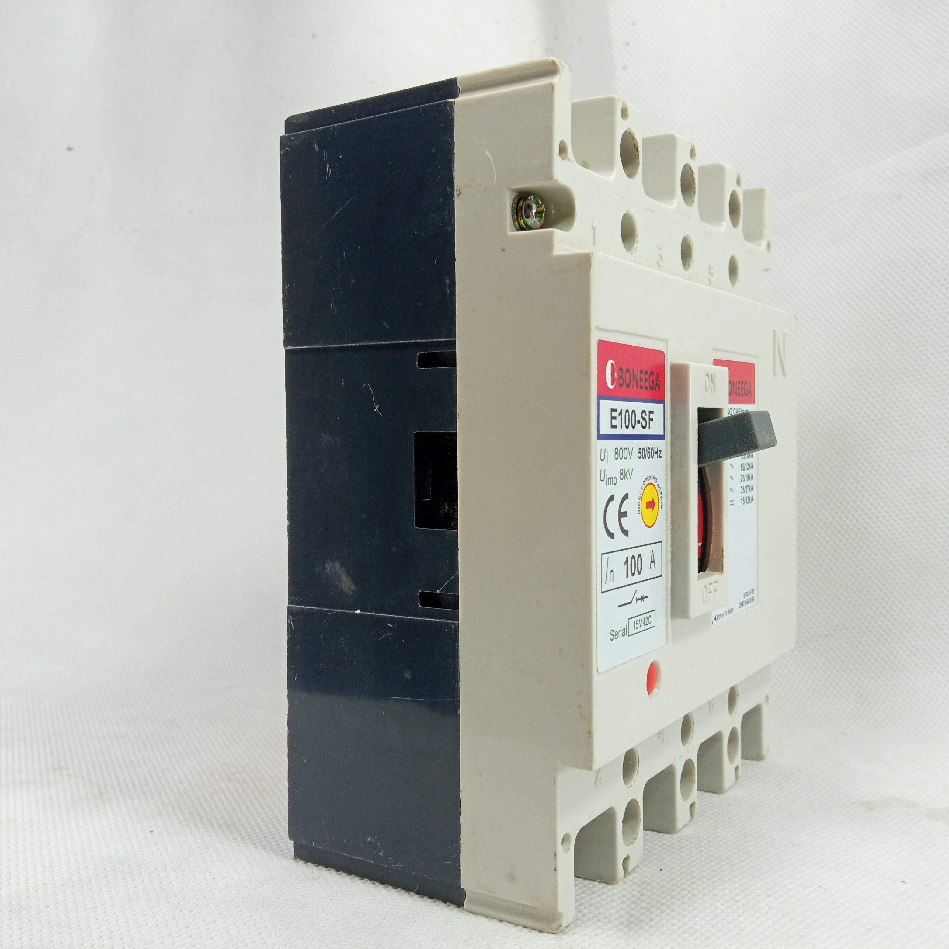 MCCB Boneega Three Pole Circuit Breaker in Pakistan - industryparts.pk