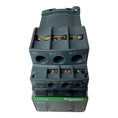 SCHNEIDER LC1D32BD 32A 24VDC CONTACTOR in Pakistan