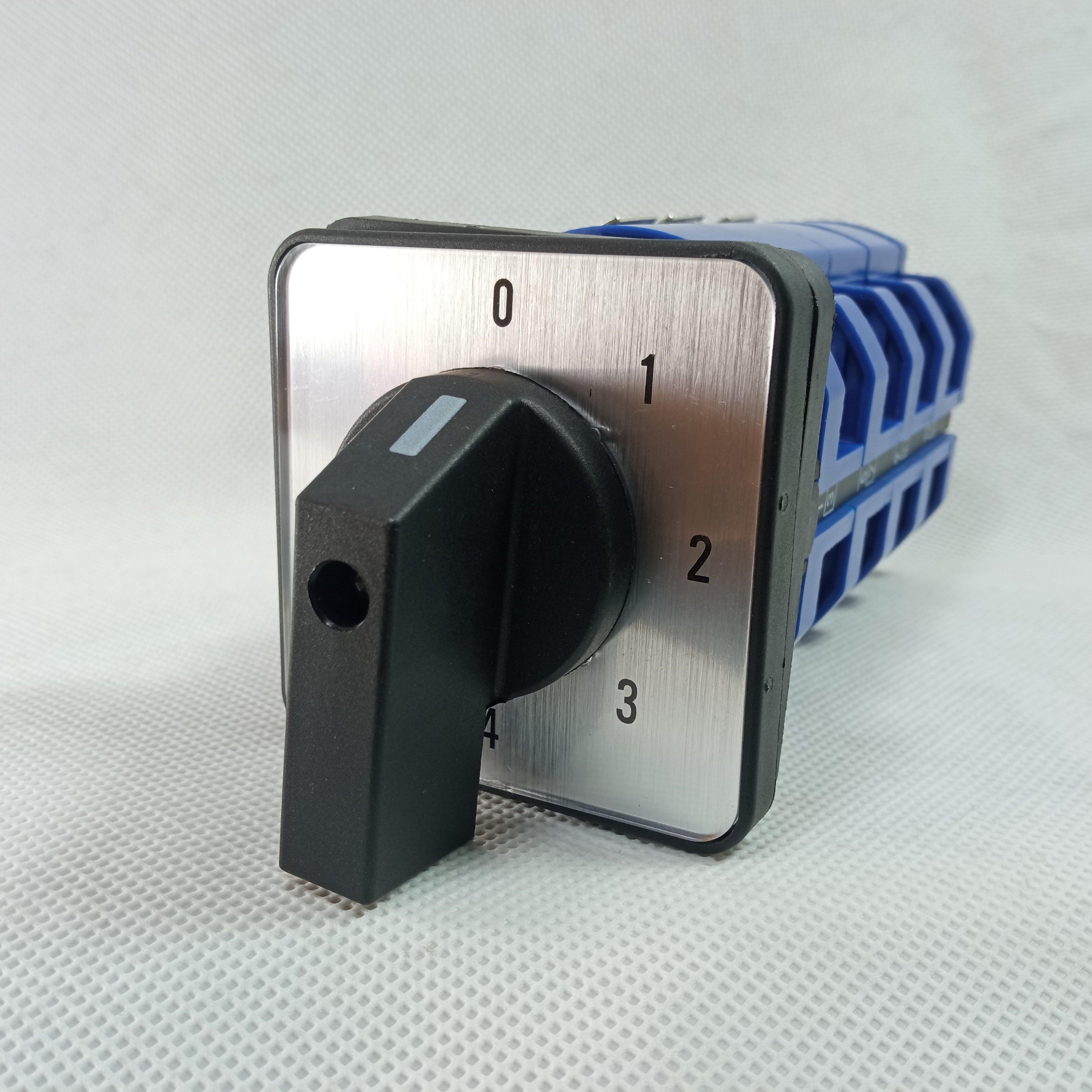 CAMSCO CA-63081 change over for 3 meter  Phase Selector 63A 0-1-2-3-4 in Pakistan - industryparts.pk