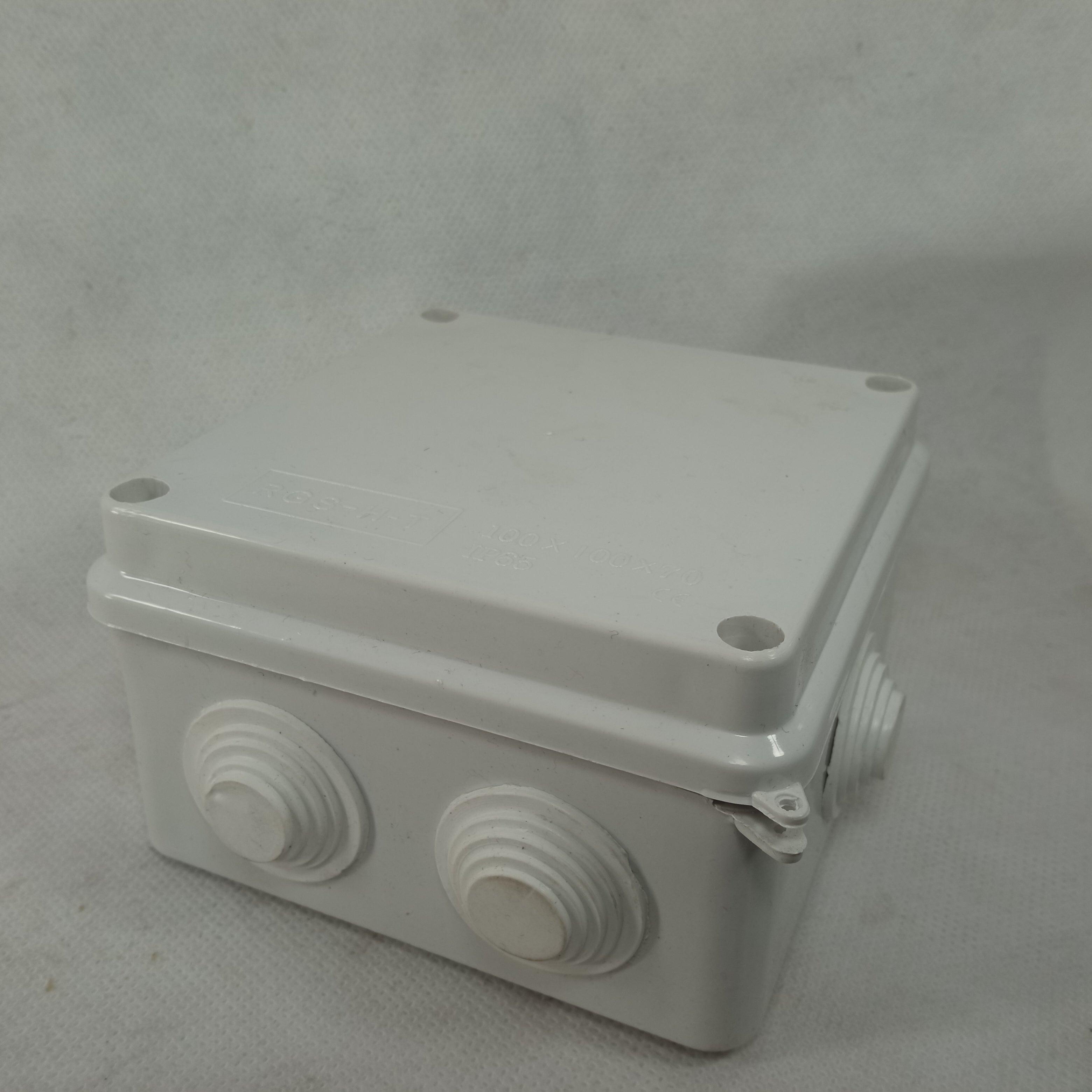White Junction Box For Pipe Fittings Size 4 x 4 in Pakistan - industryparts.pk