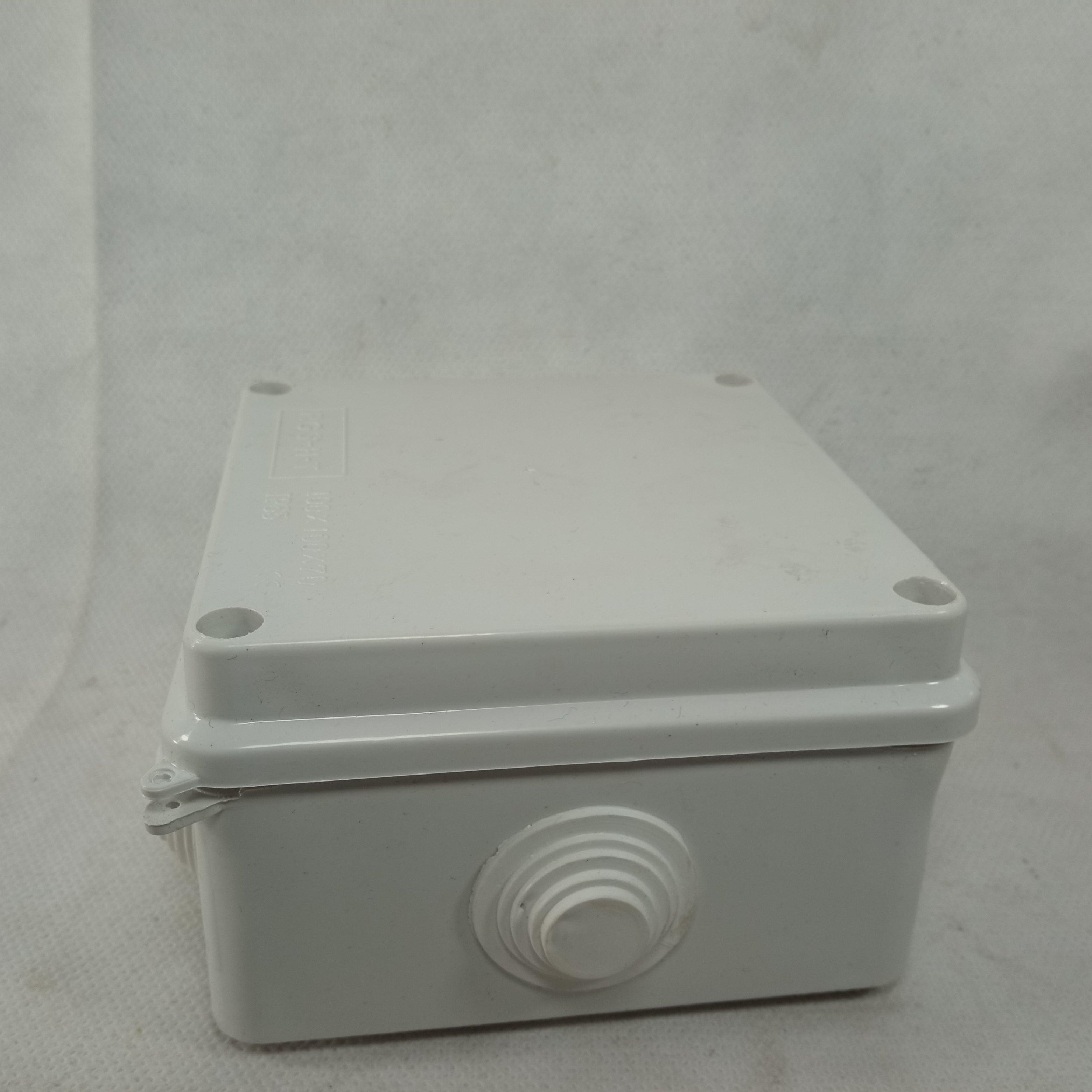 White Junction Box For Pipe Fittings Size 4 x 4 in Pakistan - industryparts.pk