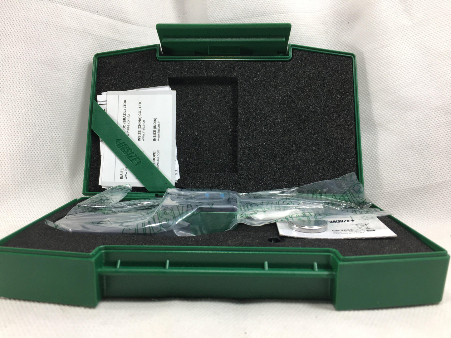 Insize 3109-25A Digital Outside Micrometer in Pakistan - industryparts.pk