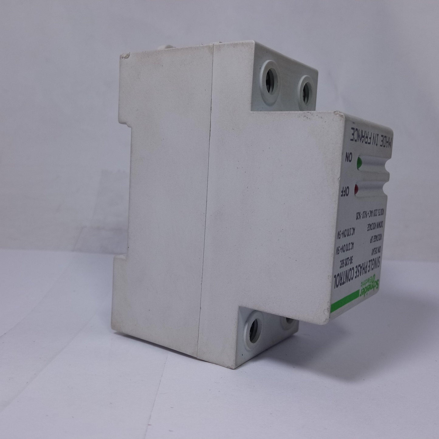 220V Under Over Voltage Protector Circuit Breaker Single Phase Control - industryparts.pk