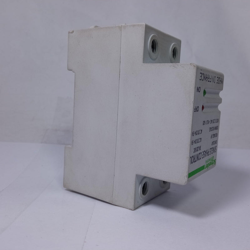 220V Under Over Voltage Protector Circuit Breaker Single Phase Control - industryparts.pk