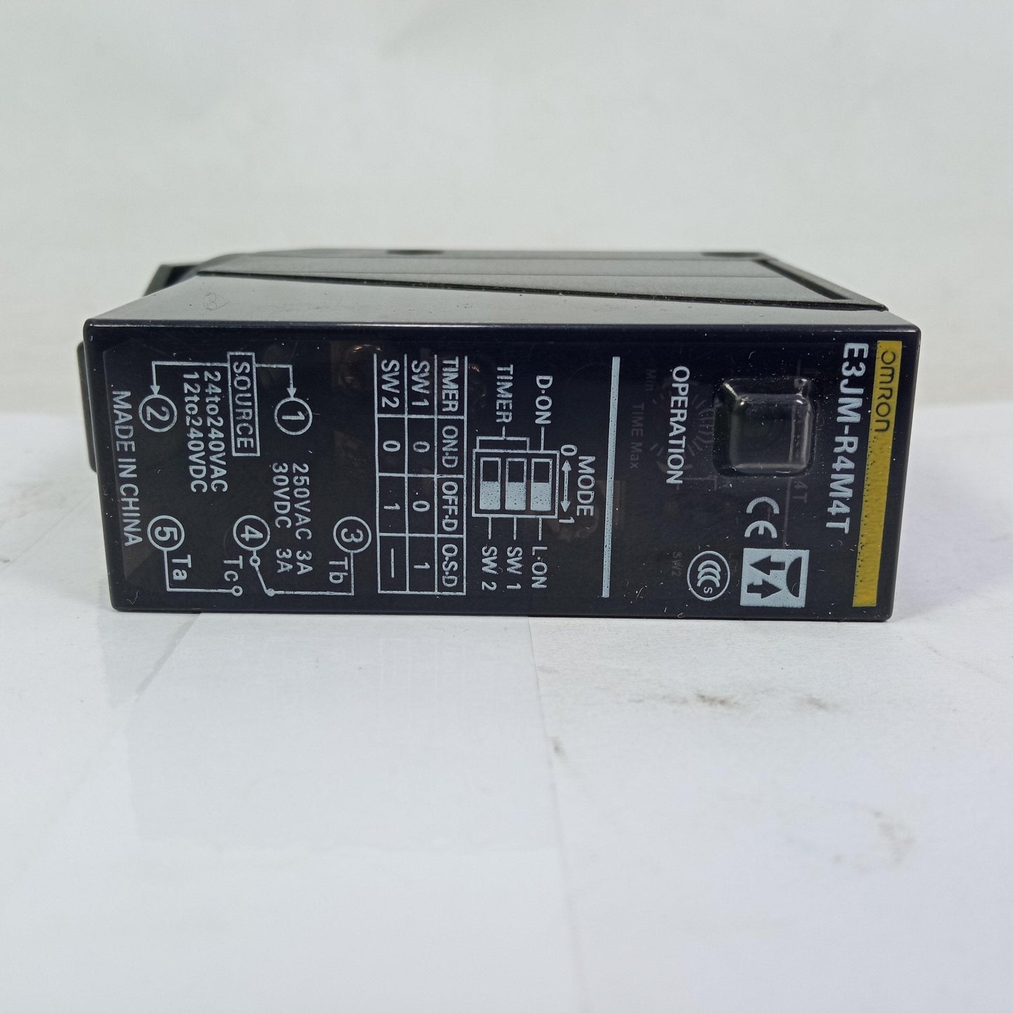 Omron E3JM-R4M4T Photoelectric Type Retro-Reflective Sensor - industryparts.pk