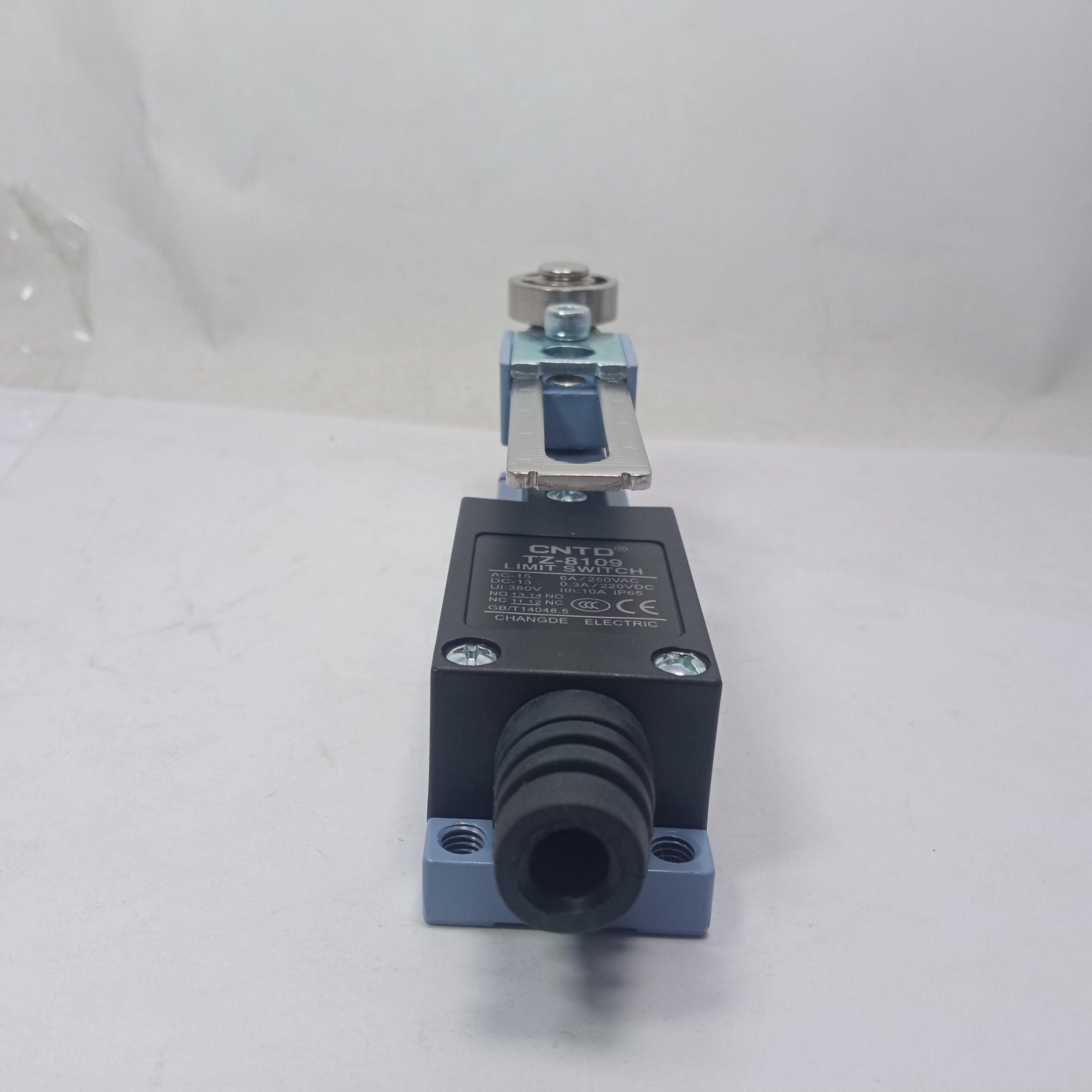 TZ 8109 Limit Switch Micro Switch (CNTD) - industryparts.pk