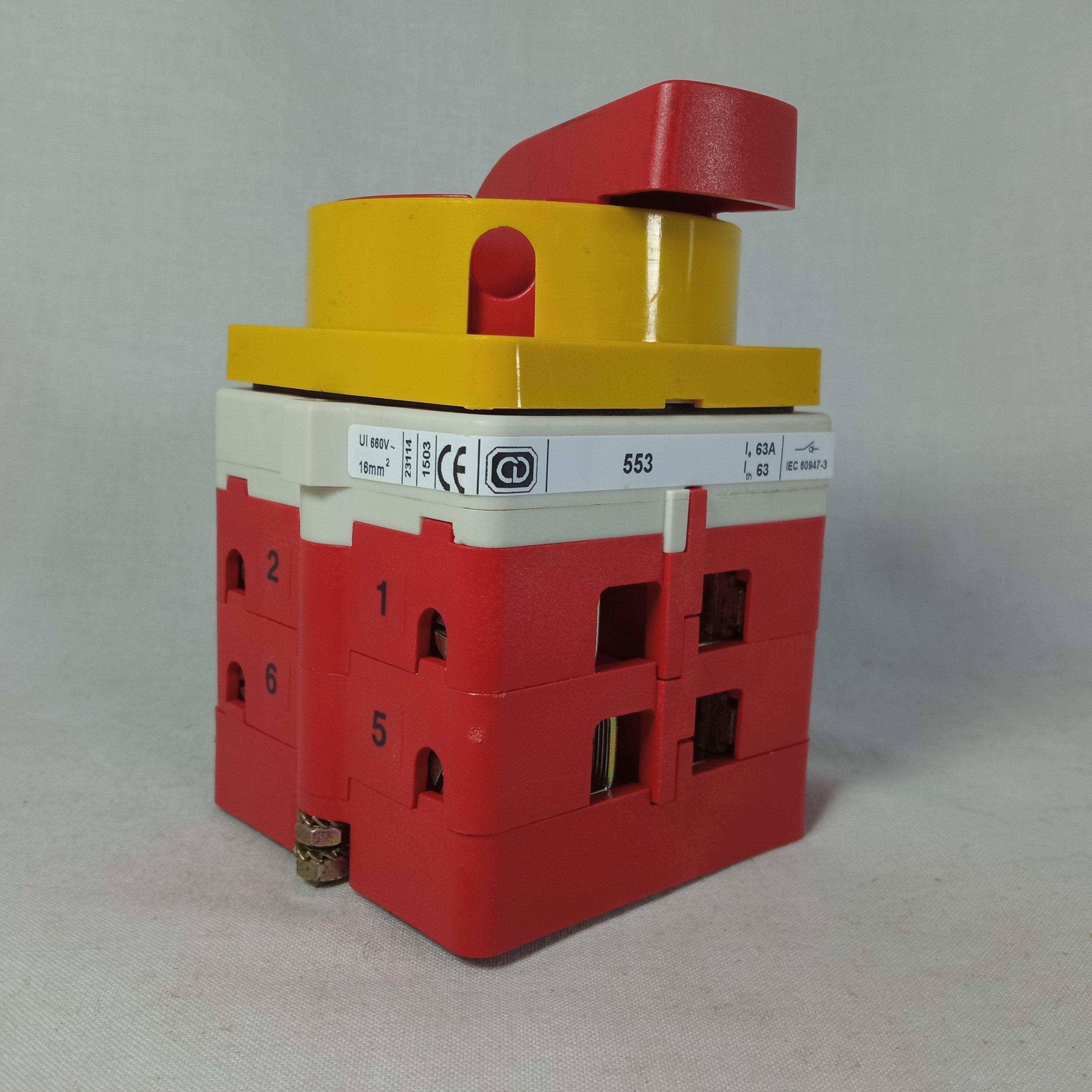 4 Pole Rotary Isolator Switch Standard 63A IEC 60947-3 in Pakistan - industryparts.pk