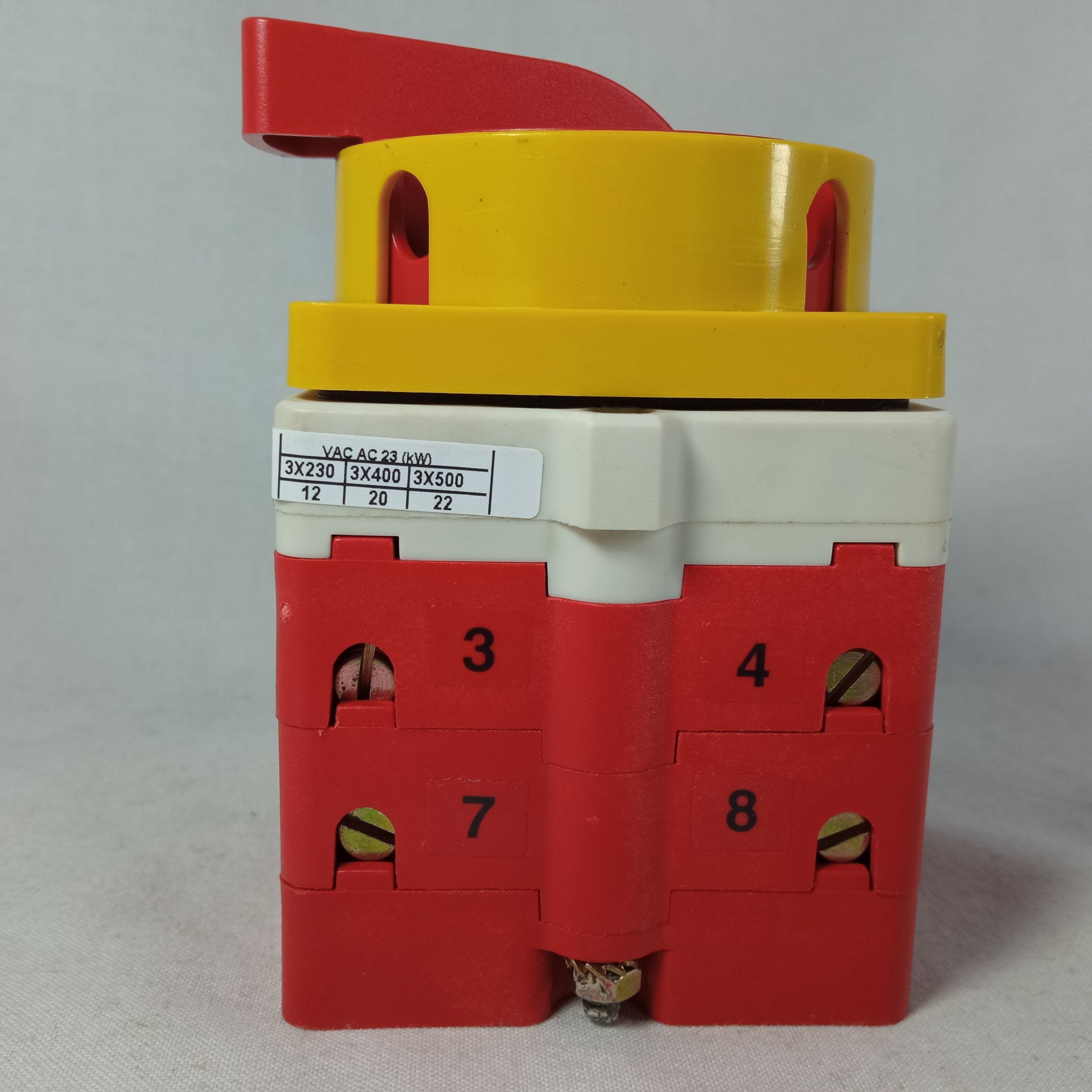 4 Pole Rotary Isolator Switch Standard 63A IEC 60947-3 in Pakistan - industryparts.pk
