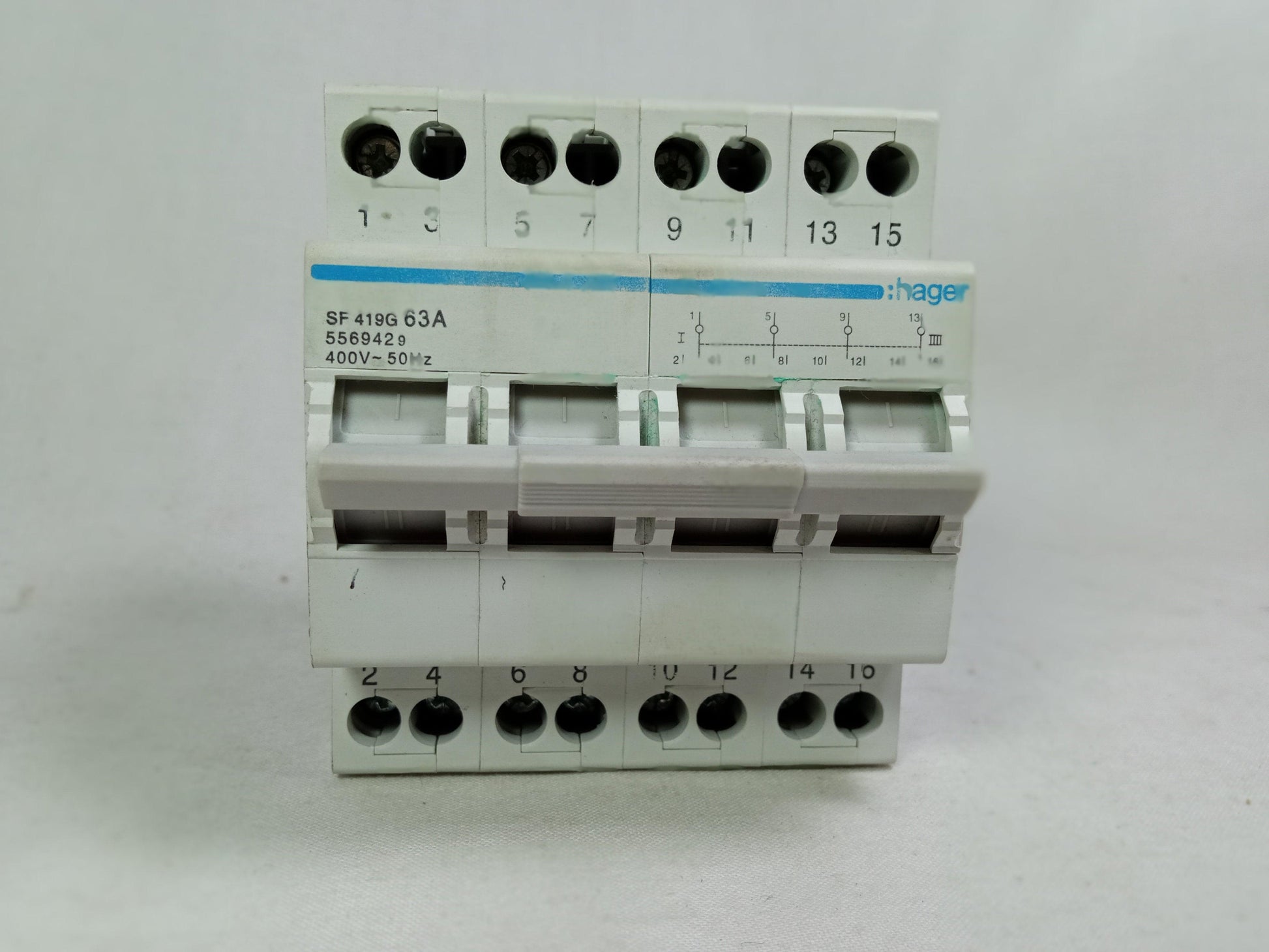 4 Pole Din Rail Change Over Switch SF 419G 63A 400V in Pakistan - industryparts.pk
