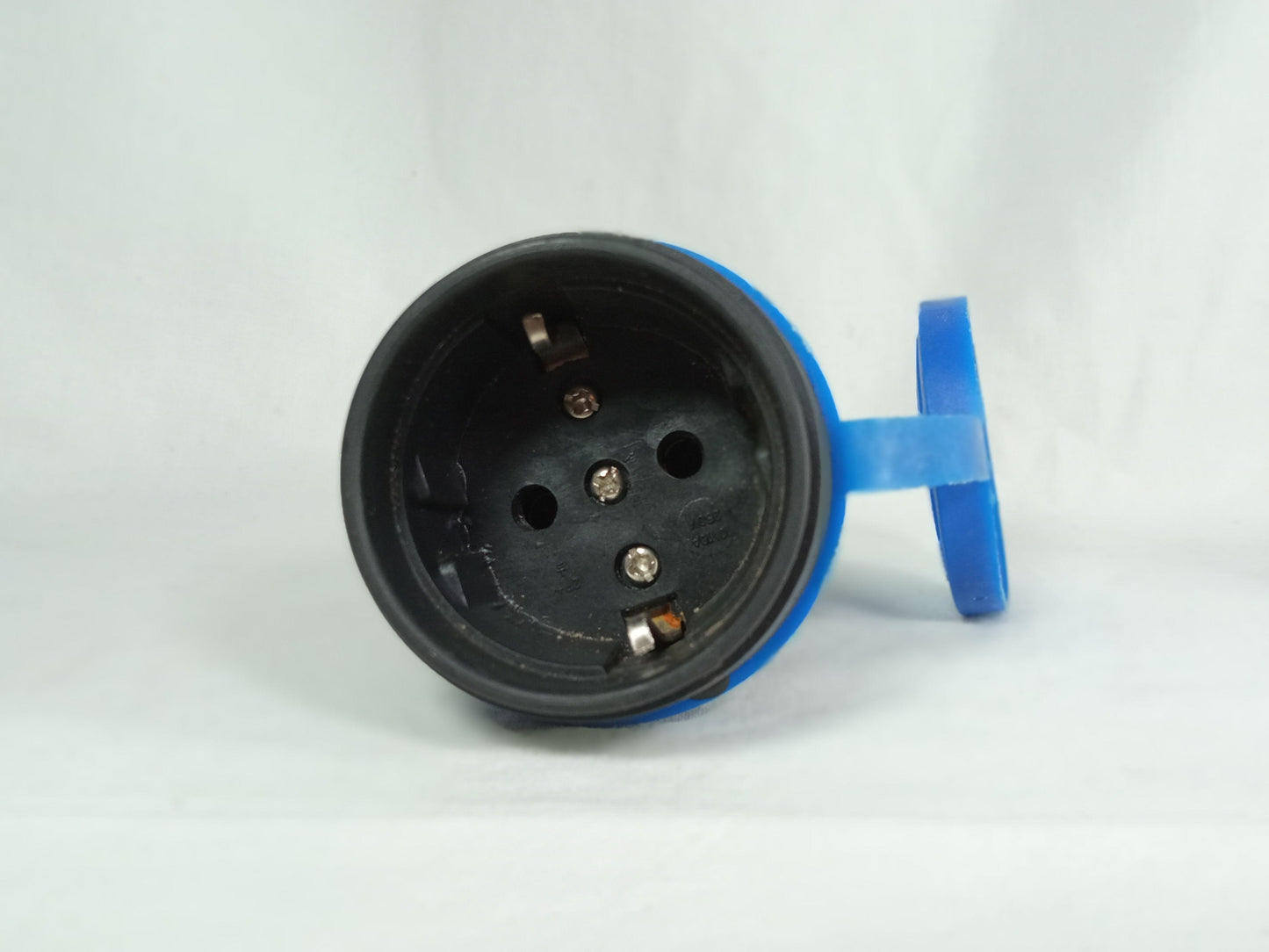 16A 2Pin Industrial Plug Safety Male Female Connector 250V in Pakistan - industryparts.pk