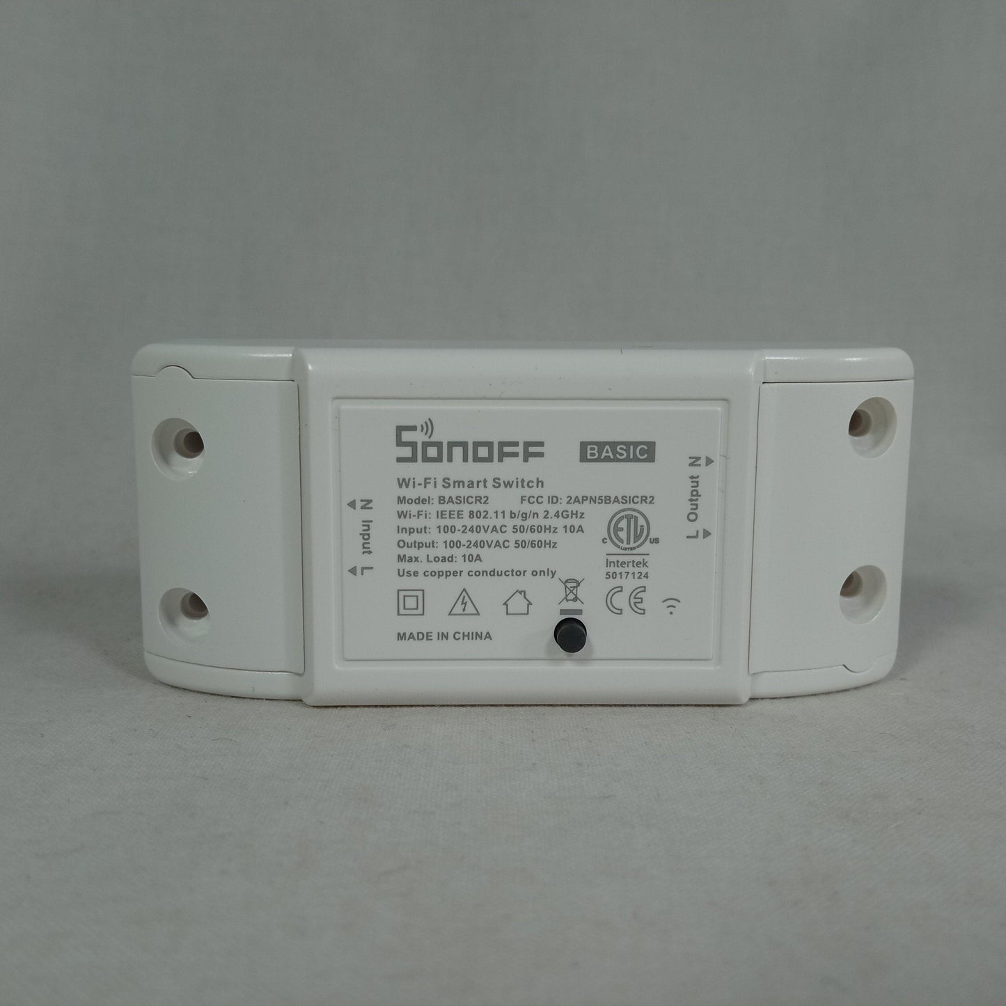 SONOFF Basic Wifi Wireless Smart Switch 10A in Pakistan - industryparts.pk