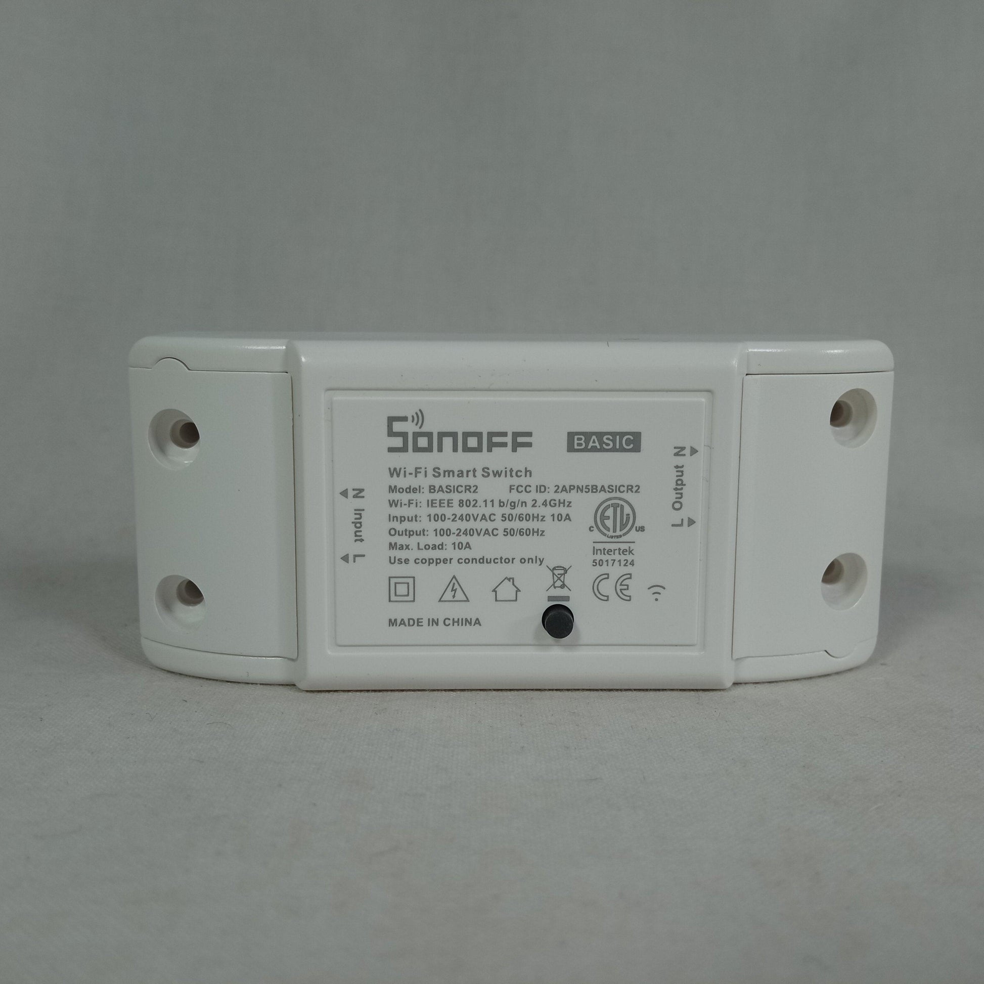 SONOFF Basic Wifi Wireless Smart Switch 10A in Pakistan - industryparts.pk